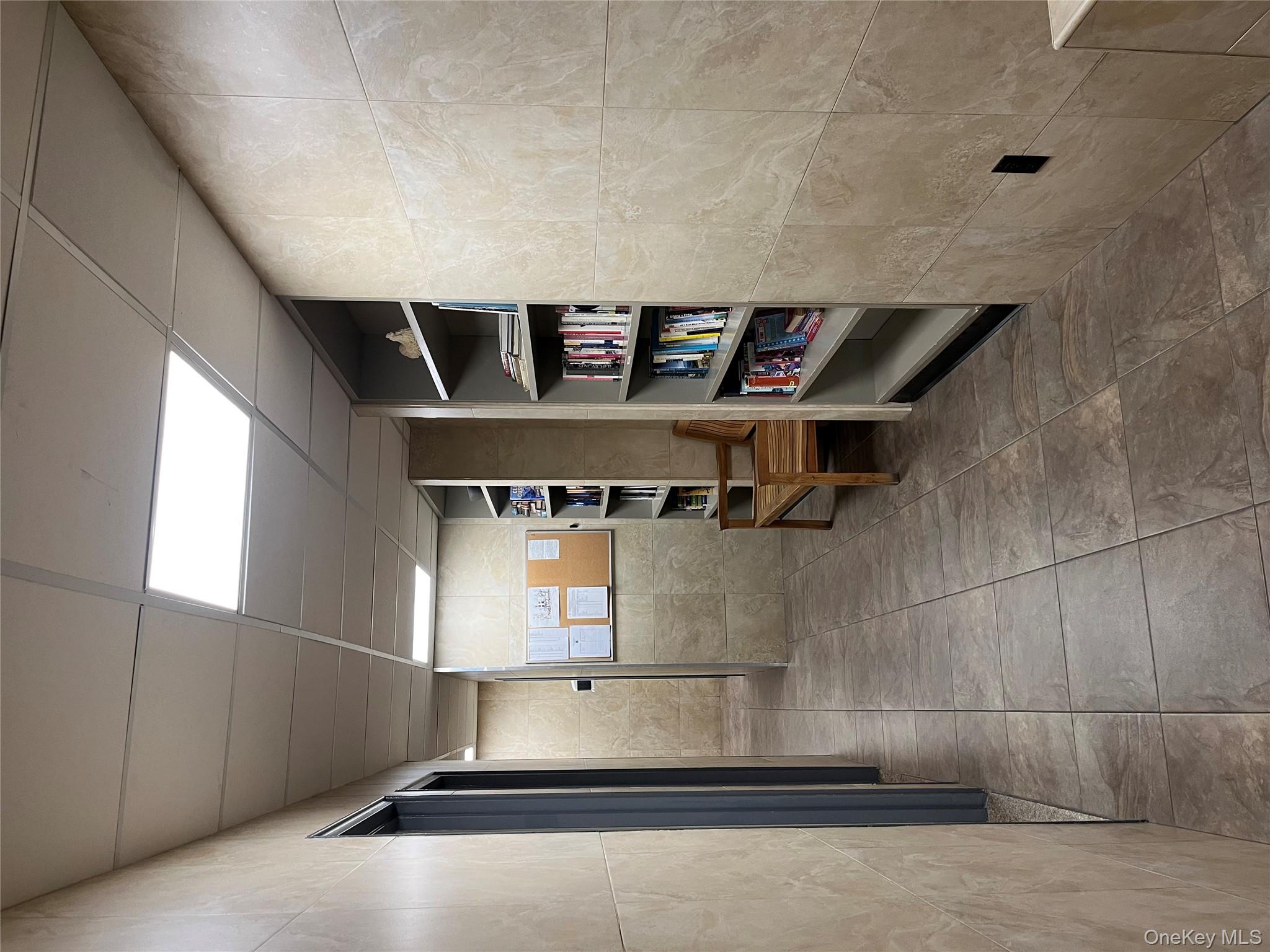 #10 photo, 42-30 Douglaston Parkway, クイーンズ区 Douglaston , NY 11363