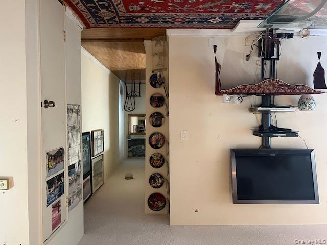 #15 photo, 42-30 Douglaston Parkway, Douglaston , NY 11363