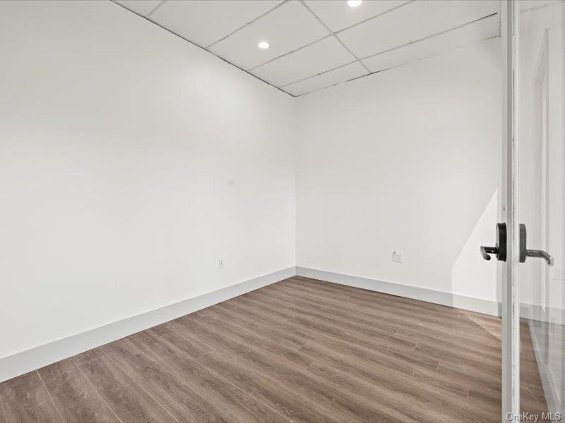 #11 photo, 307 E Shore Road, ナッソー郡 Great Neck , NY 11023