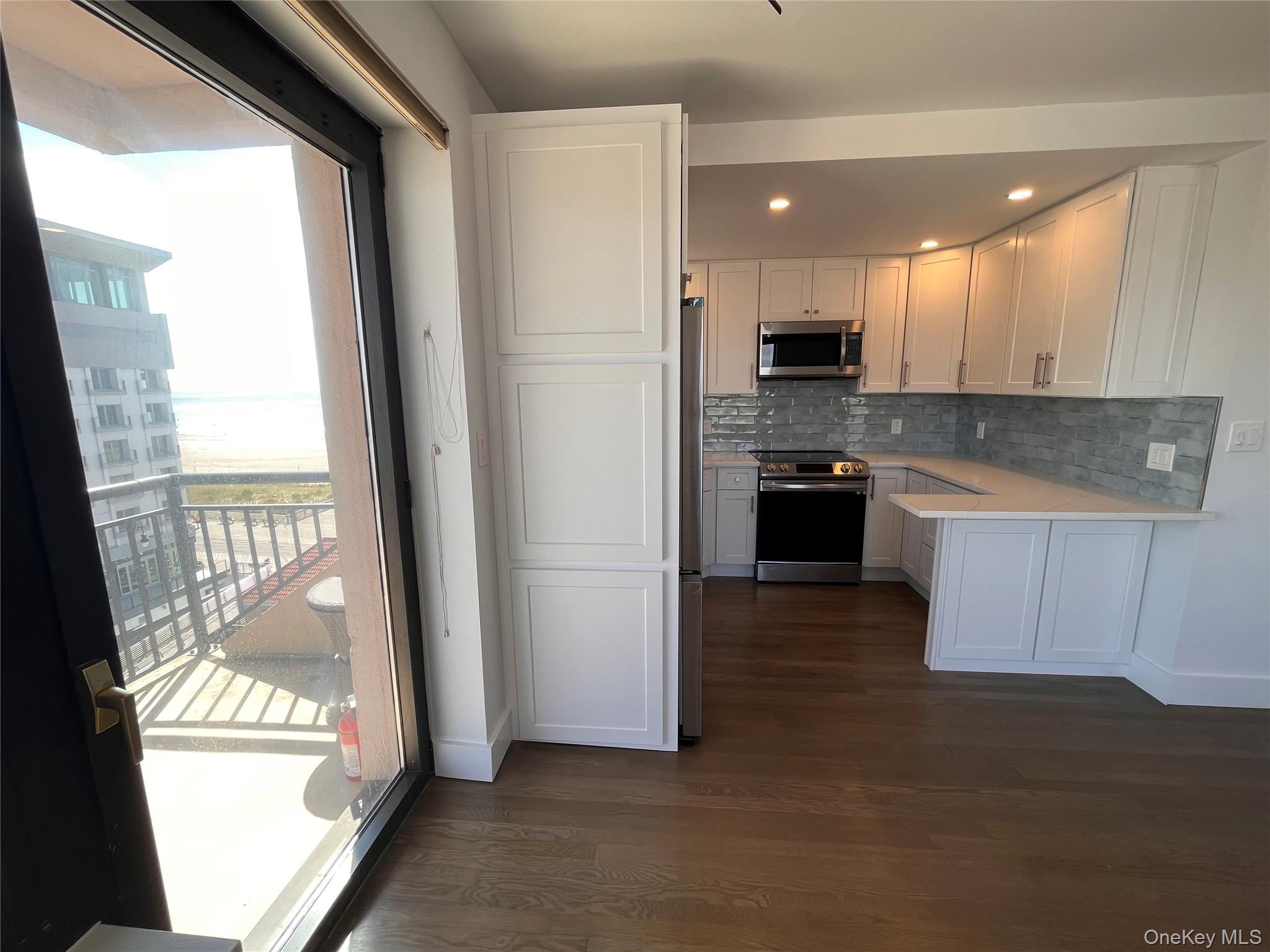 #11 photo, 100 W Broadway, ナッソー郡 Long Beach , NY 11561