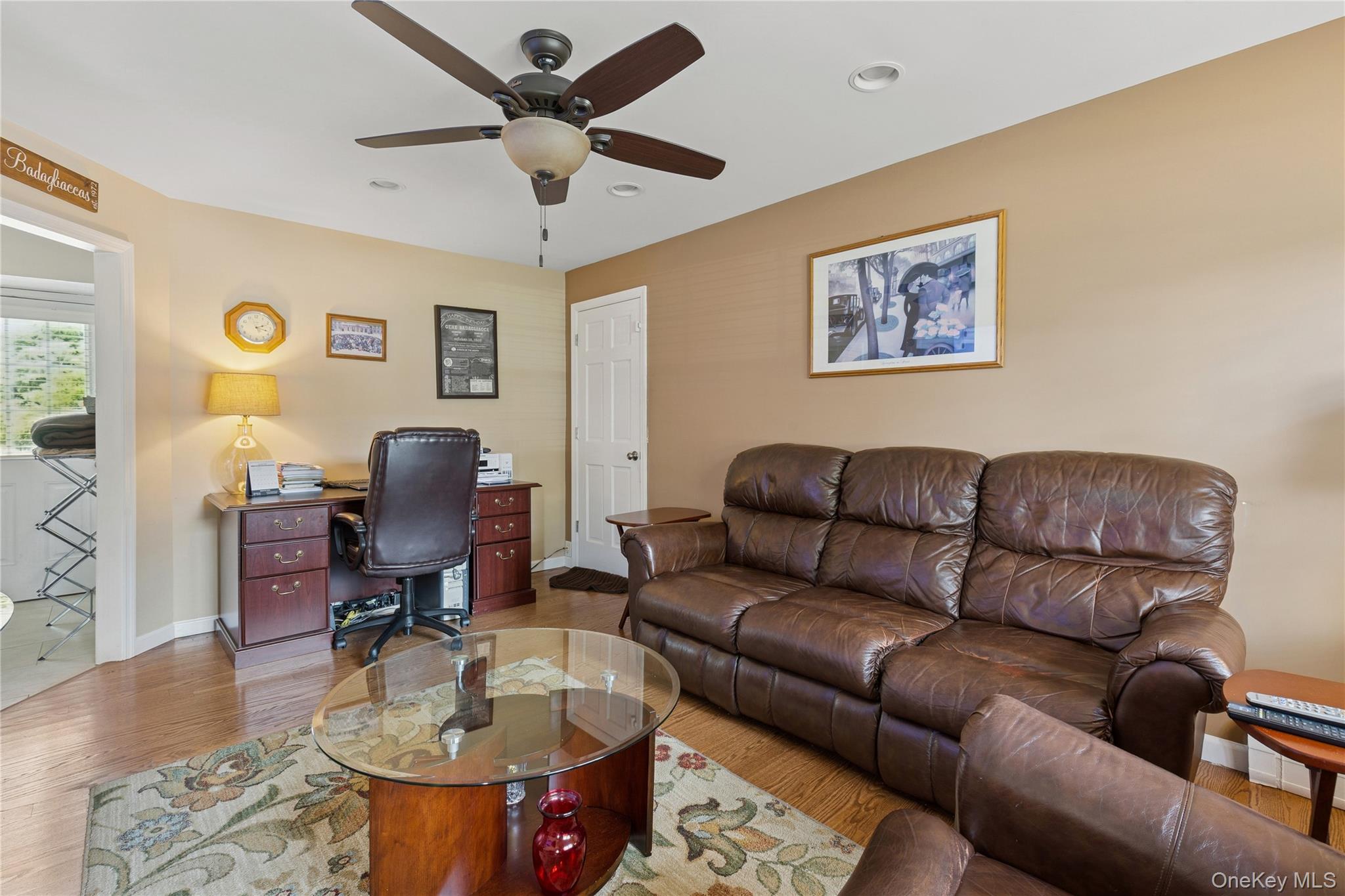 #11 photo, 7 Mark Lane, Farmingville , NY 11738