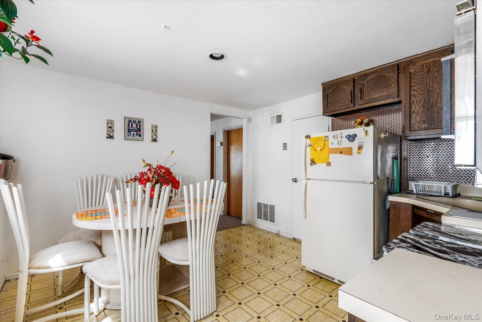 #15 photo, 160-46 87th Street, クイーンズ区 Howard Beach , NY 11414