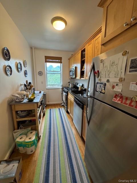 #8 photo, 1 Bronxville Road, Bronxville , NY 10708