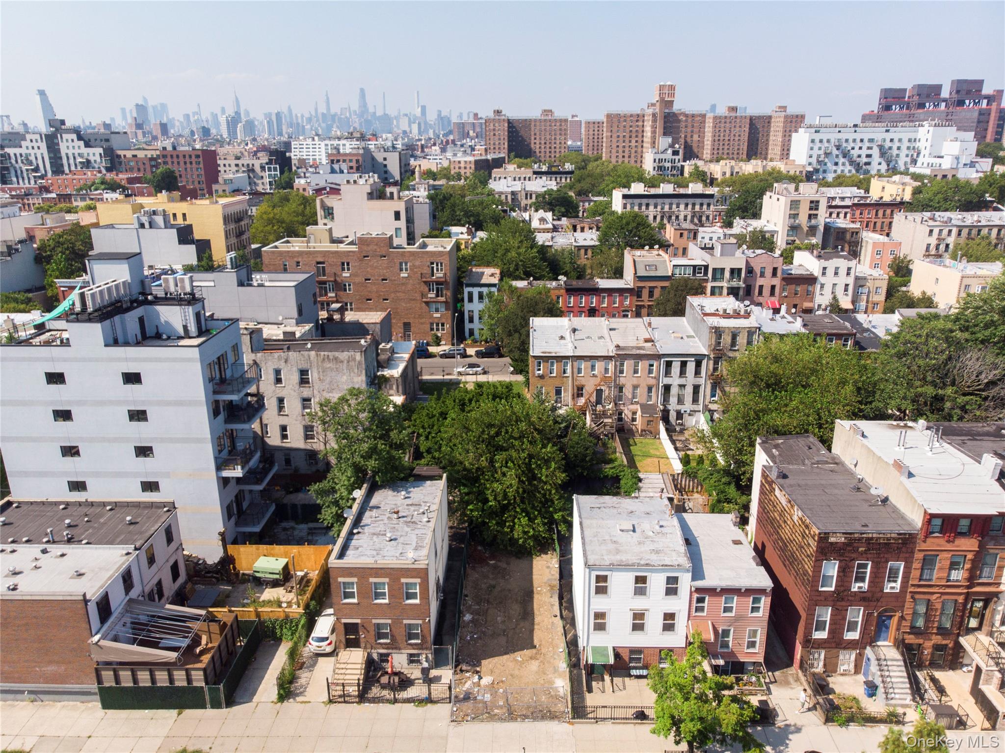 #9 photo, 149 Pulaski Street, ブルックリン区 Brooklyn , NY 11206