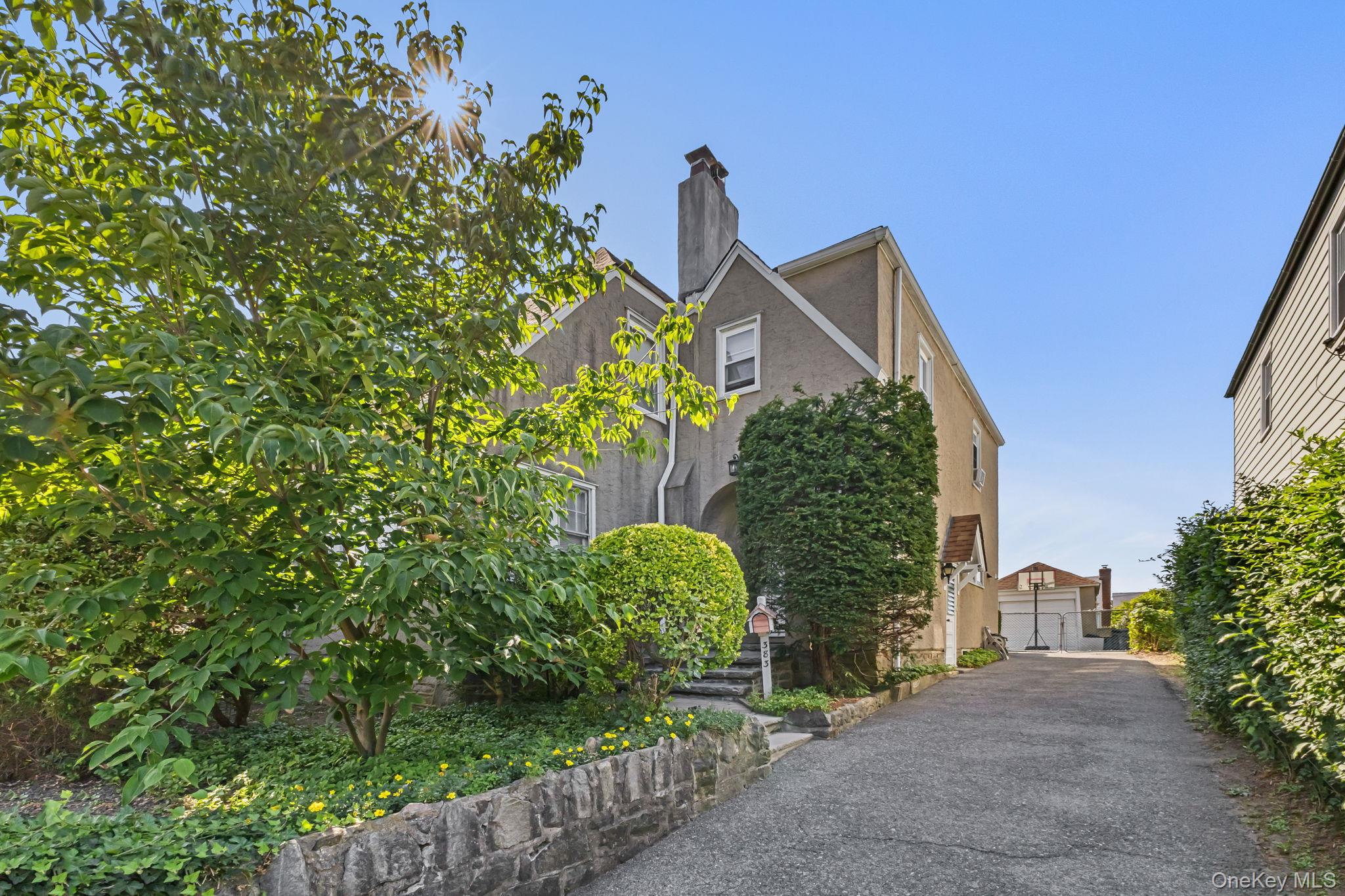 #1 photo, 383 Saint Johns Avenue, Yonkers , NY 10704