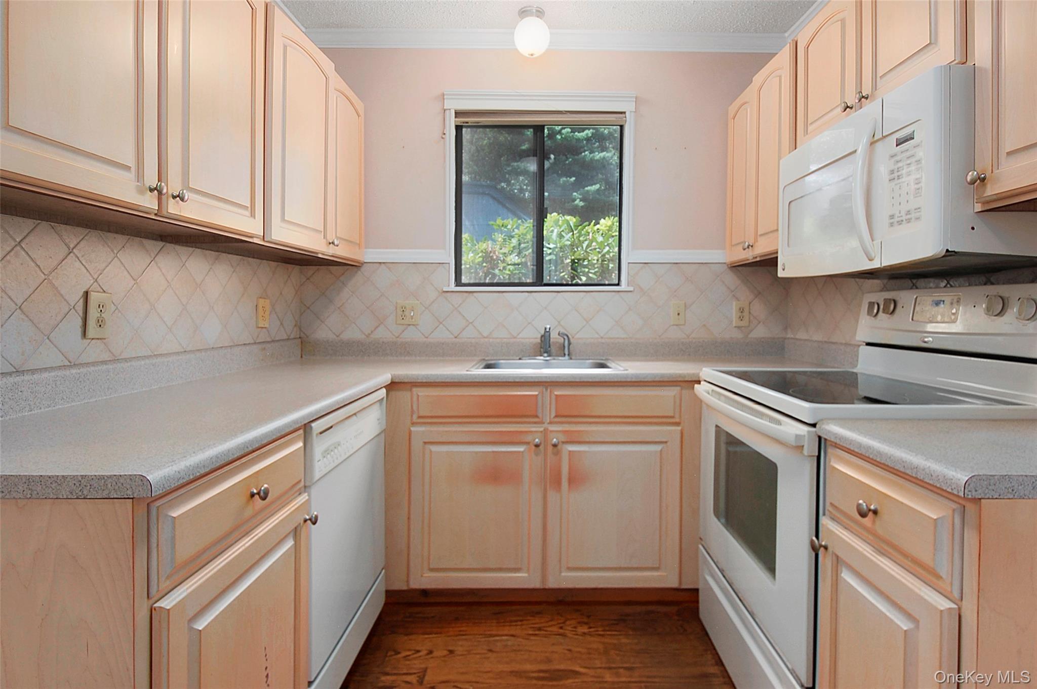 #6 photo, 247 Heritage Hills, Somers , NY 10589