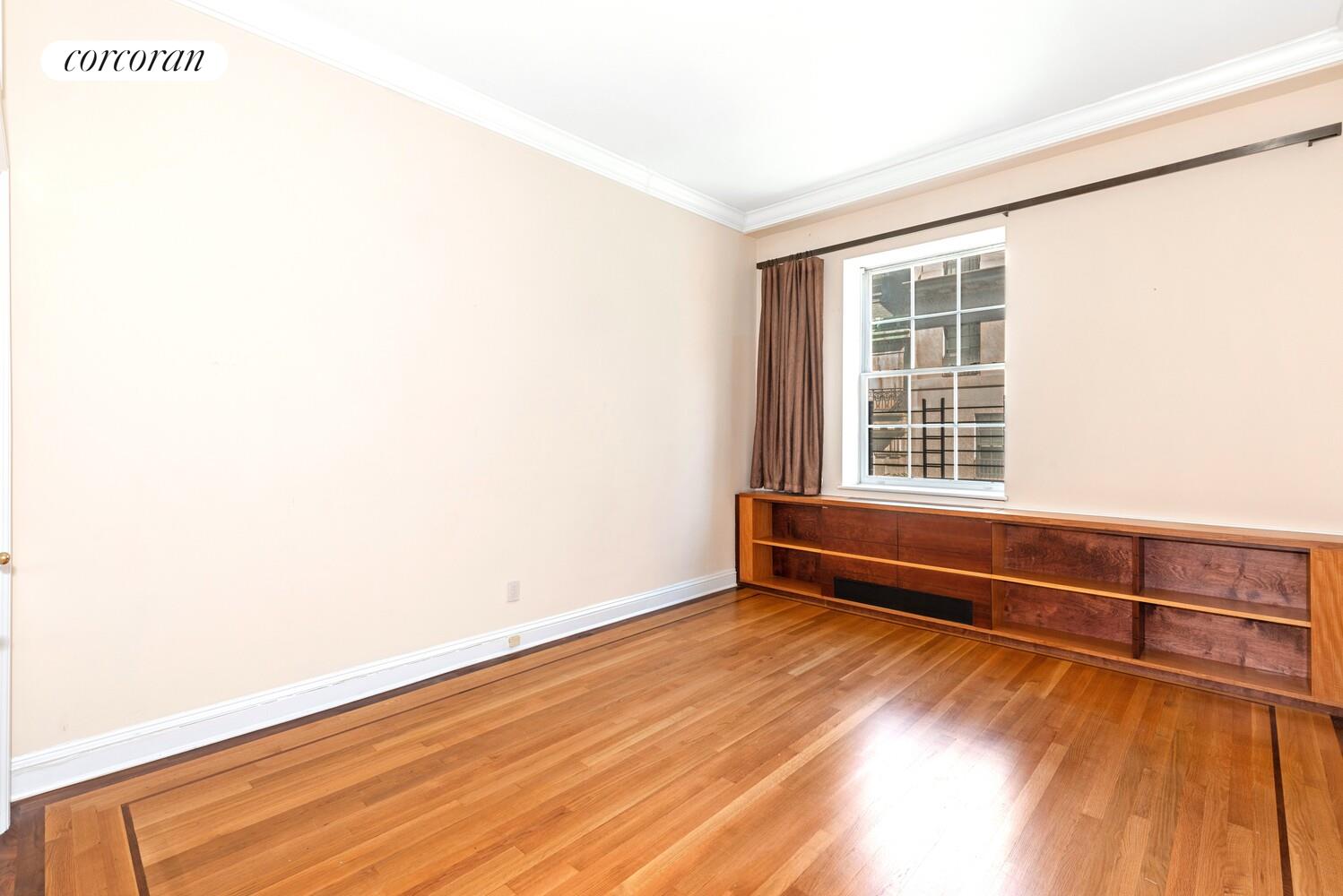 #9 photo, 16 E 84TH Street, マンハッタン Upper East Side , NY 10028