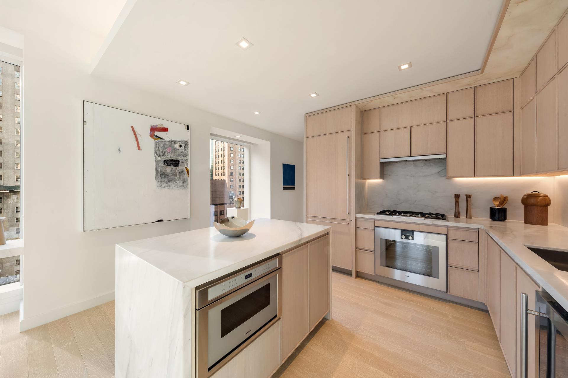 #10 photo, 138 E 50TH Street, マンハッタン Turtle Bay , NY 10022