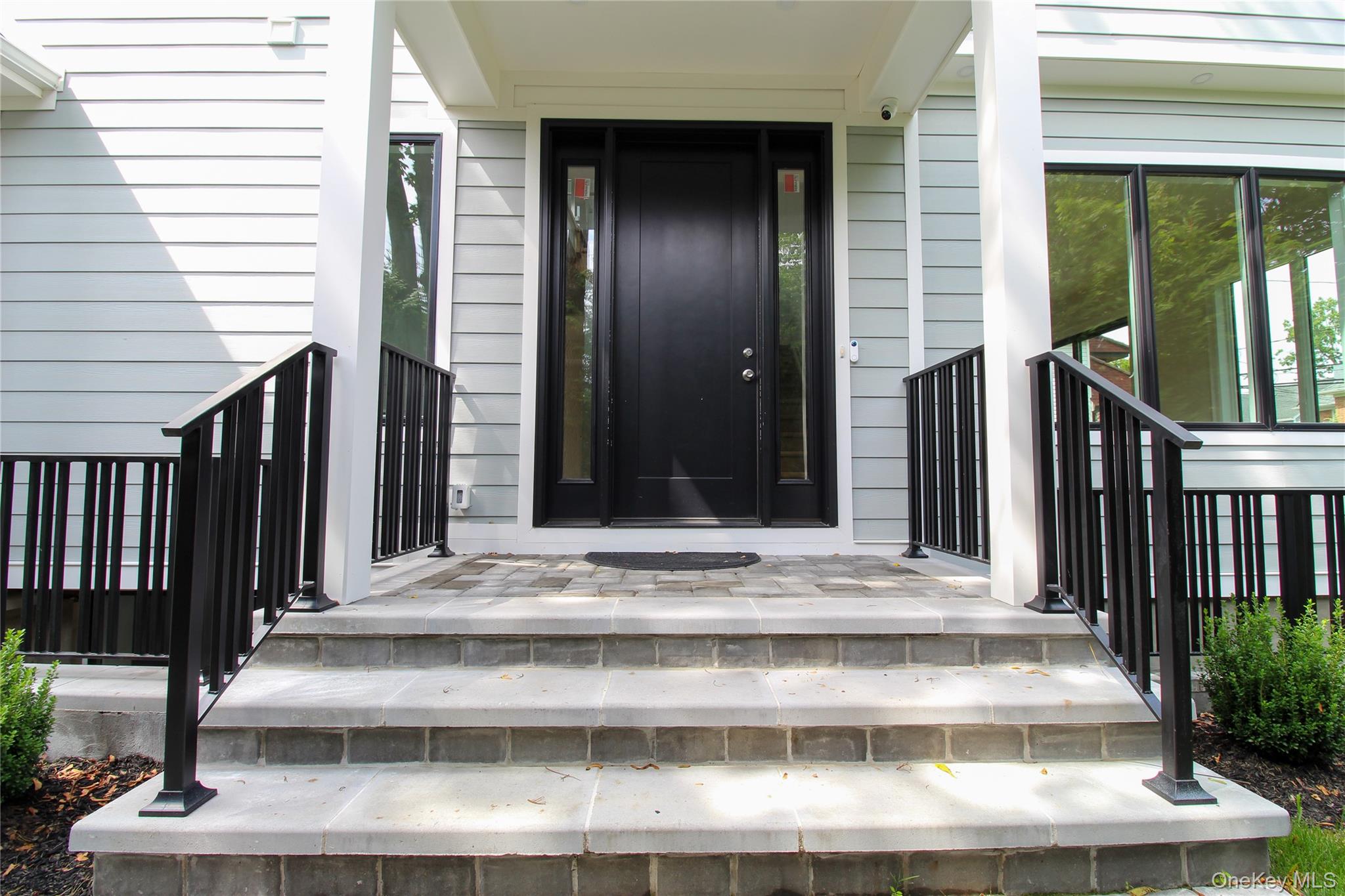 #2 photo, 8 Sealy Drive, ナッソー郡 Lawrence , NY 11559