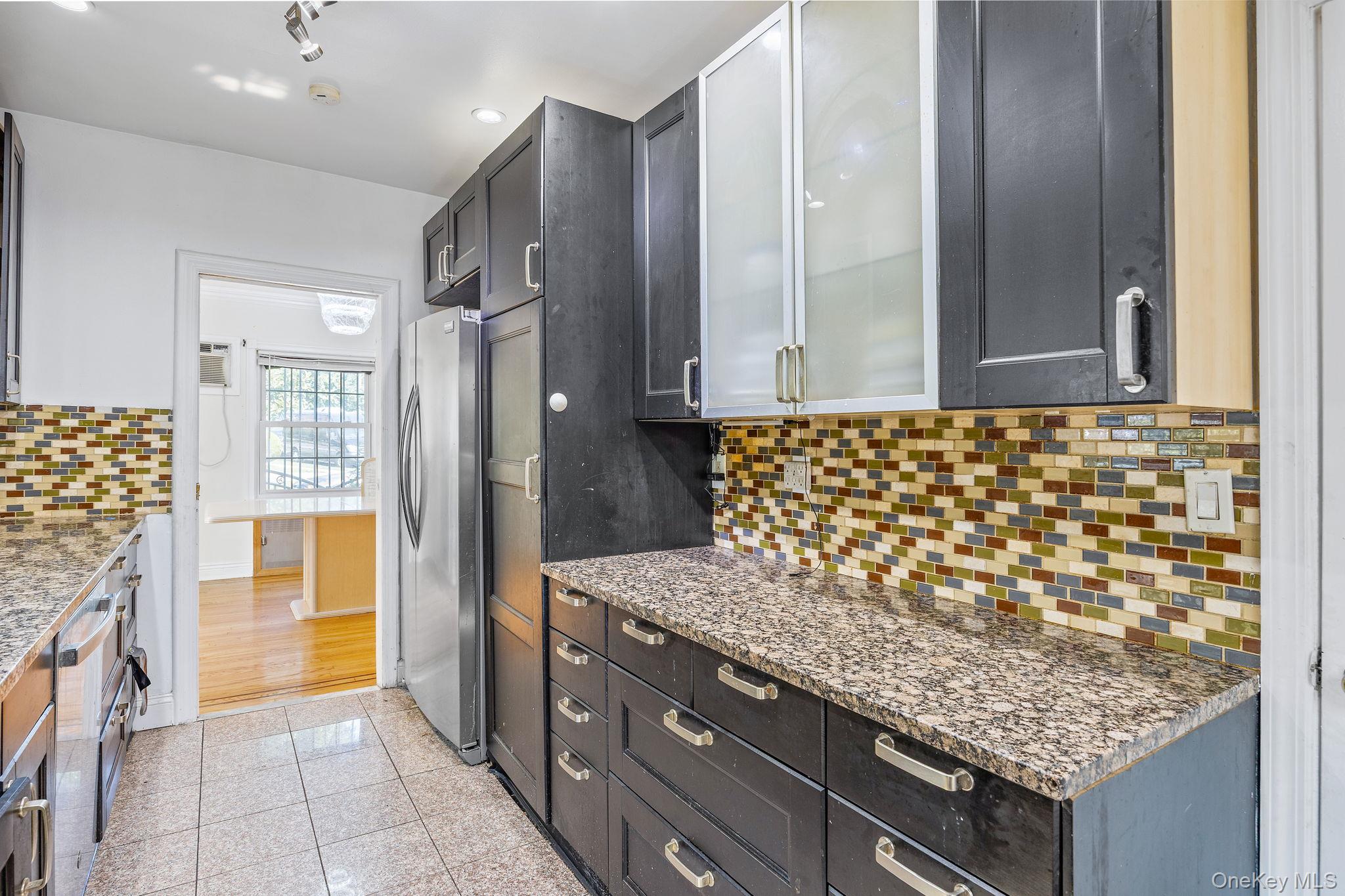 #10 photo, 19703 McLaughlin Avenue, クイーンズ区 Holliswood , NY 11423