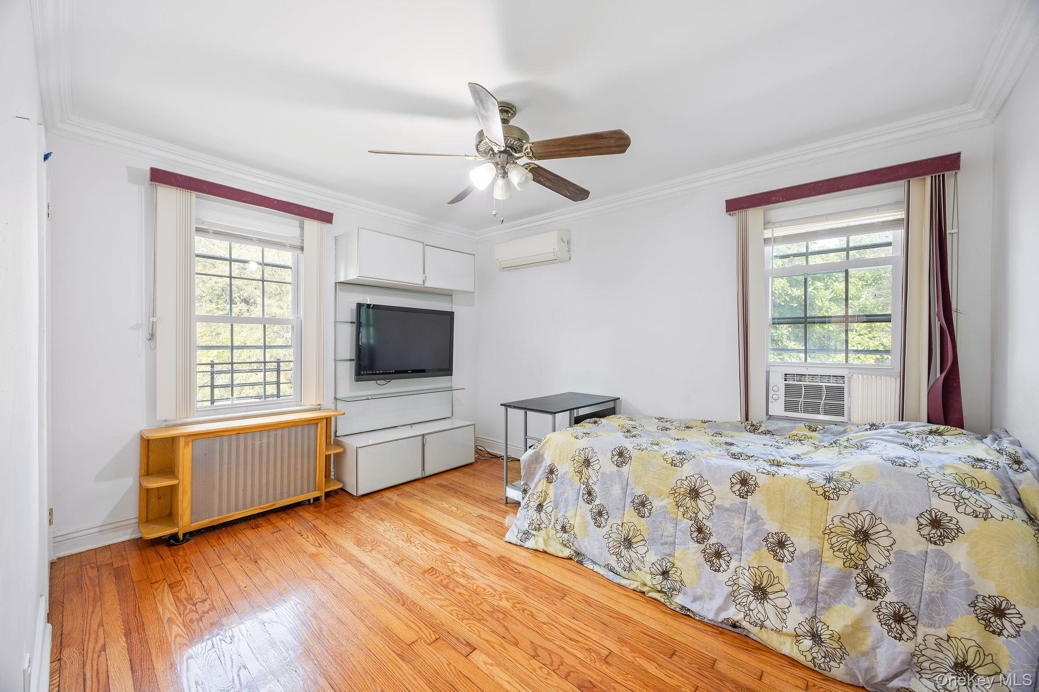 #15 photo, 19703 McLaughlin Avenue, クイーンズ区 Holliswood , NY 11423