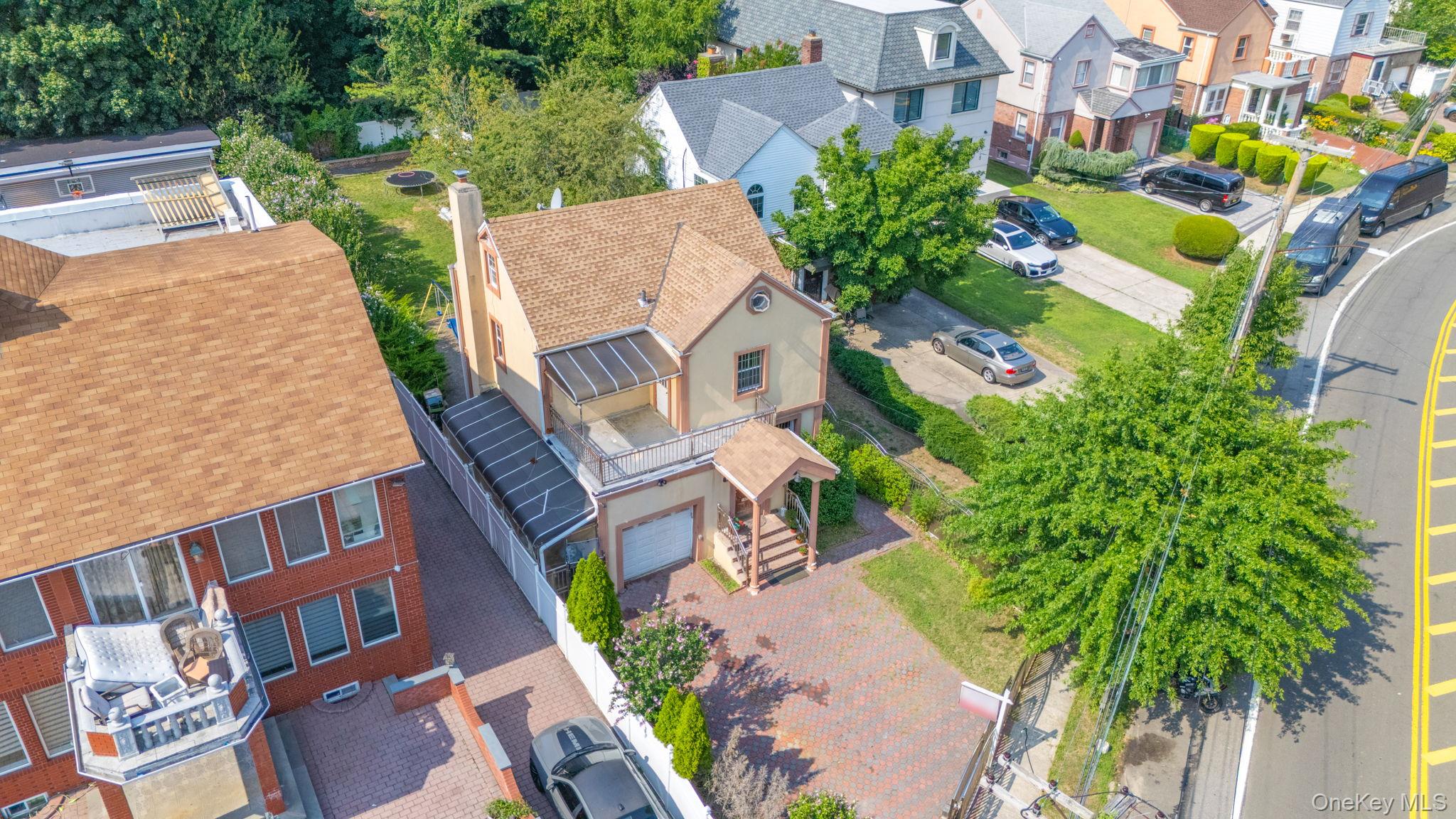 #5 photo, 19703 McLaughlin Avenue, クイーンズ区 Holliswood , NY 11423