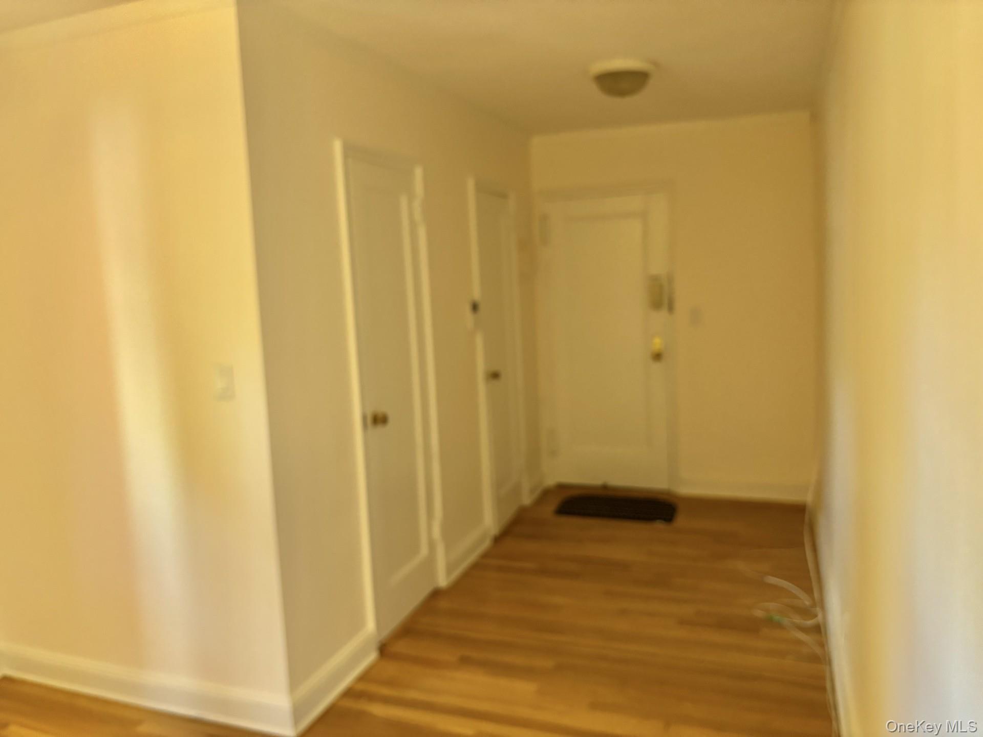 #9 photo, 3 Edwards Street, Roslyn Heights , NY 11577