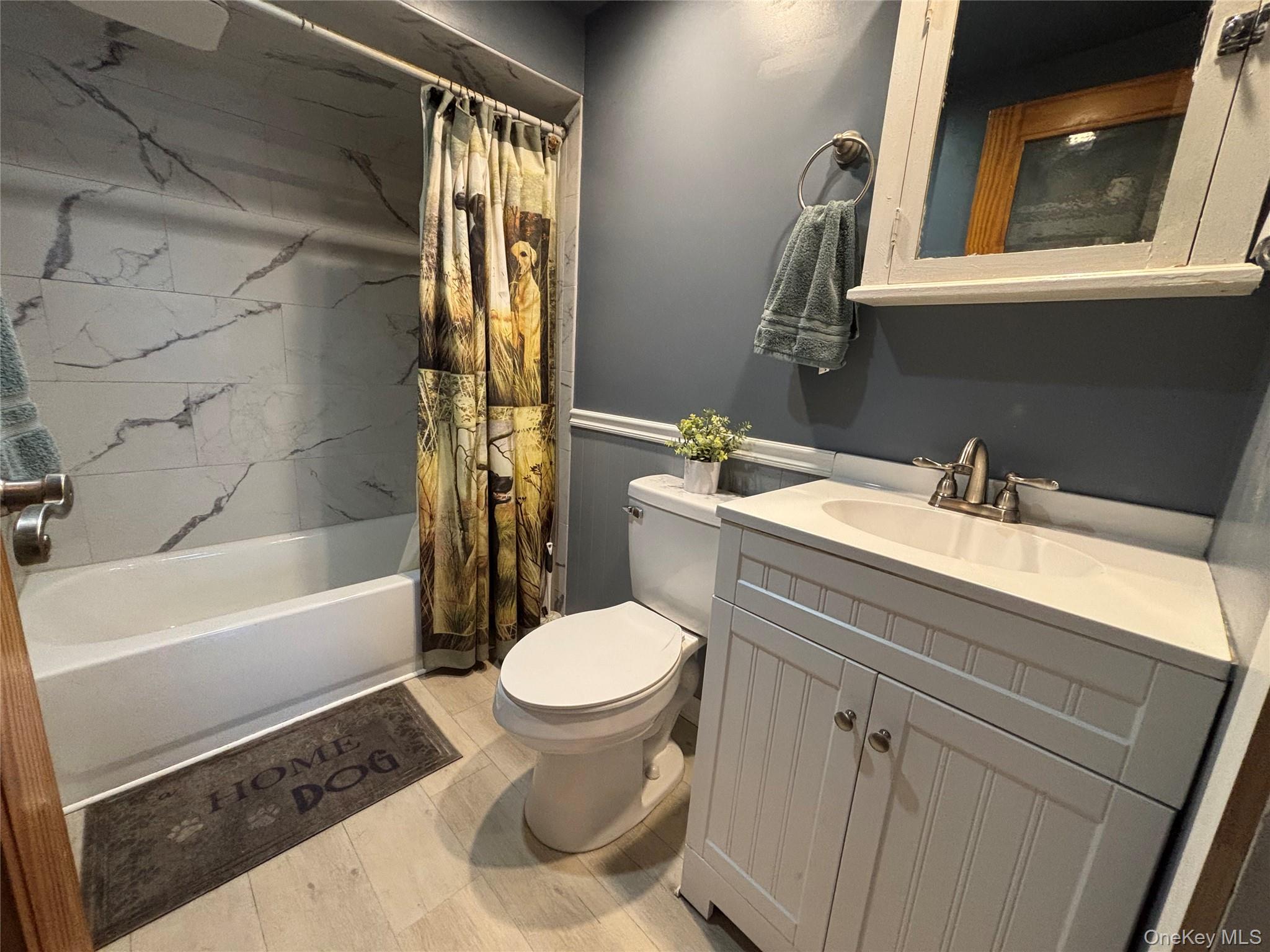 #15 photo, 1529 Carl Avenue, Holbrook , NY 11741