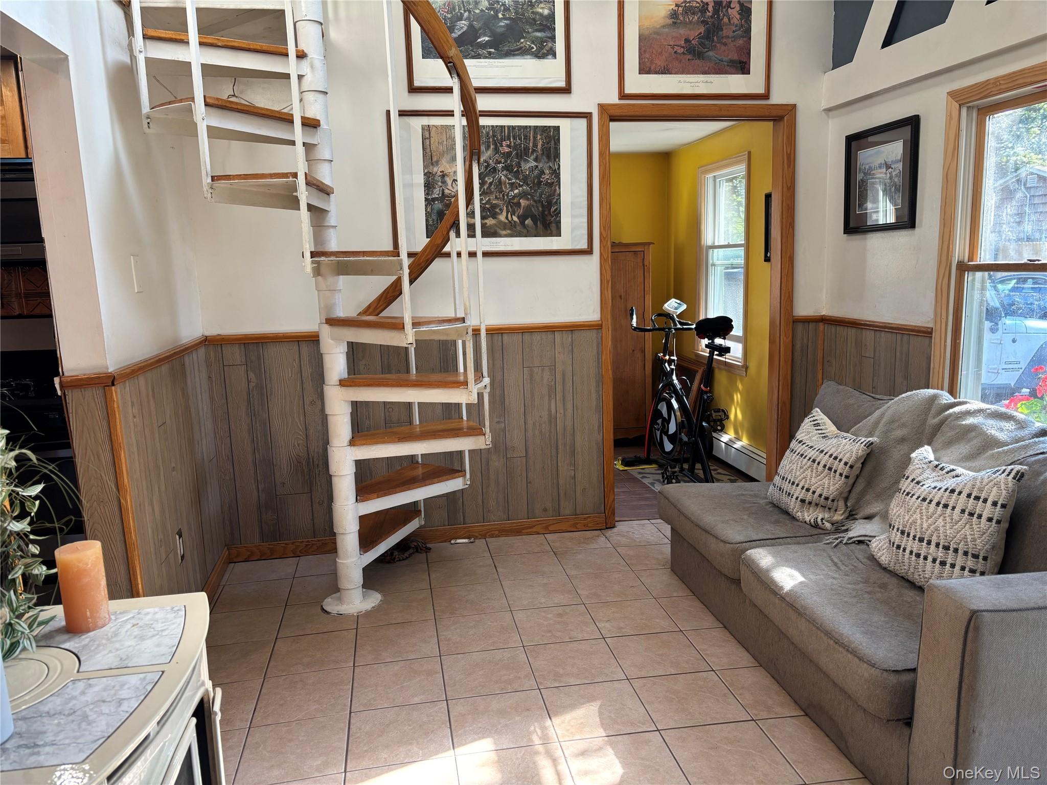 #18 photo, 1529 Carl Avenue, Holbrook , NY 11741