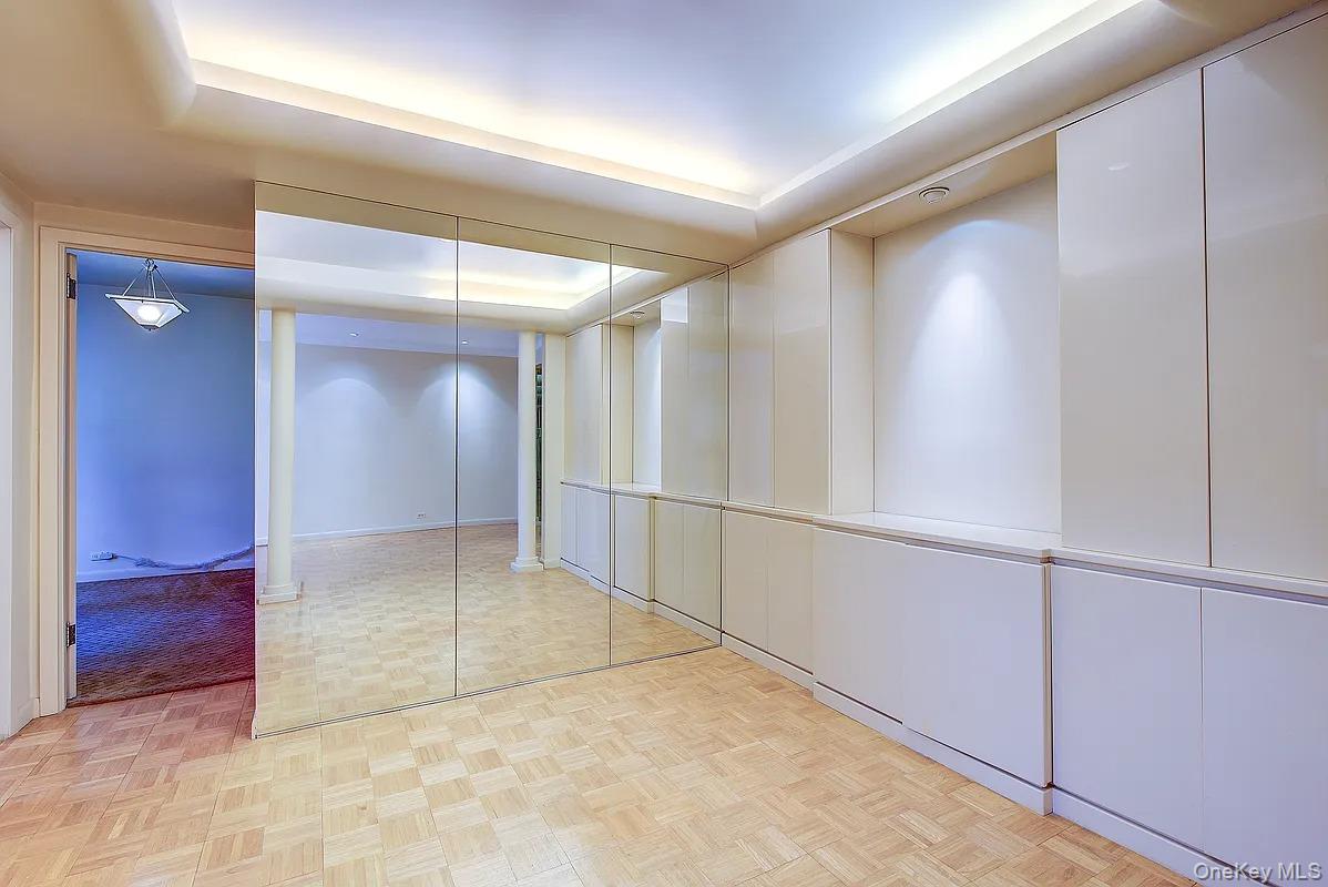 #15 photo, 11034 73rd Road, クイーンズ区 Forest Hills , NY 11375