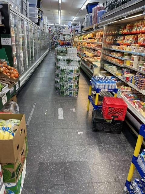 #5 photo, 1562 E 174 Street, ブロンクス区 Bronx , NY 10472