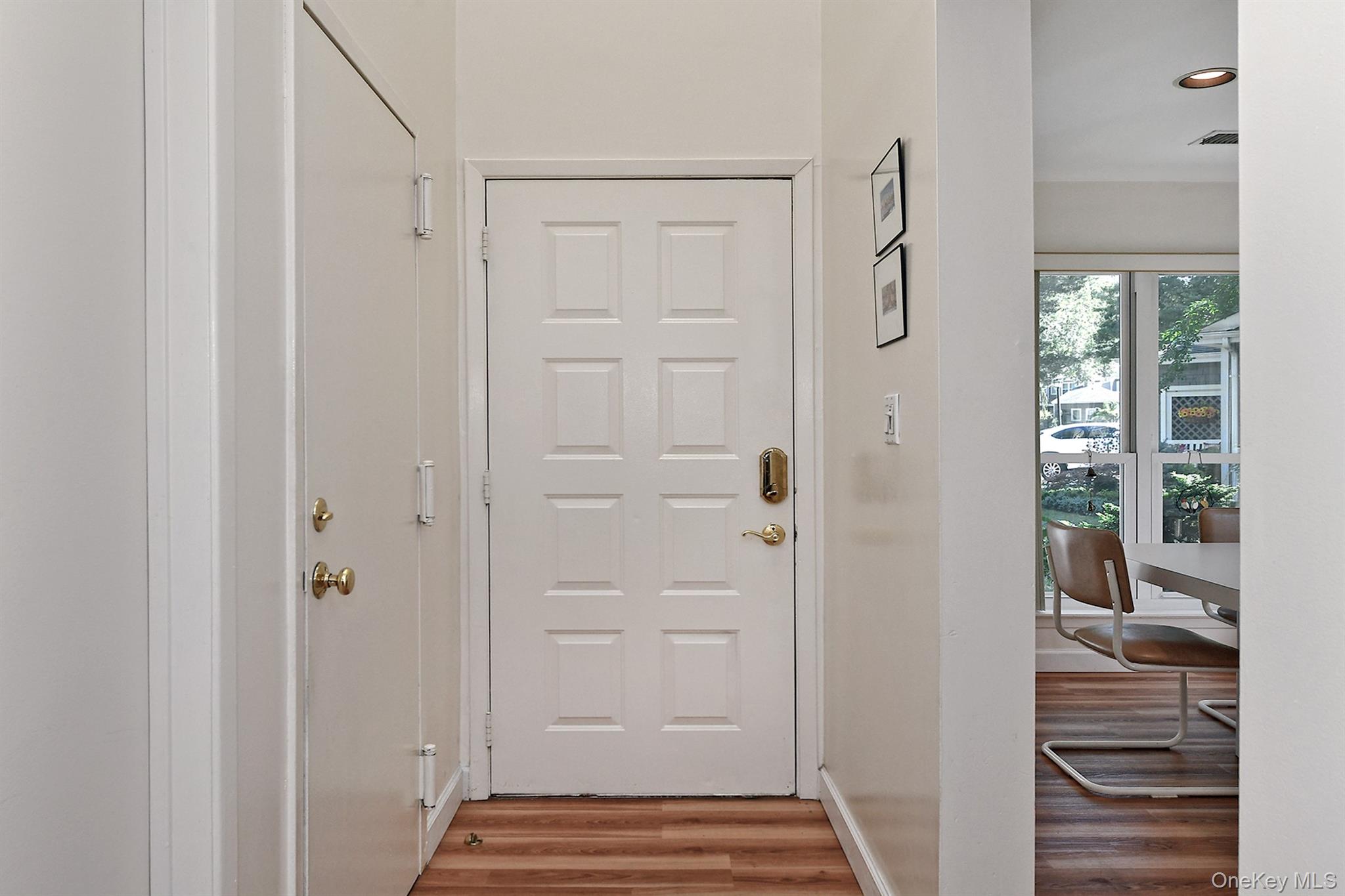 #8 photo, 4 Madder Lake Circle, サフォーク郡 Commack , NY 11725