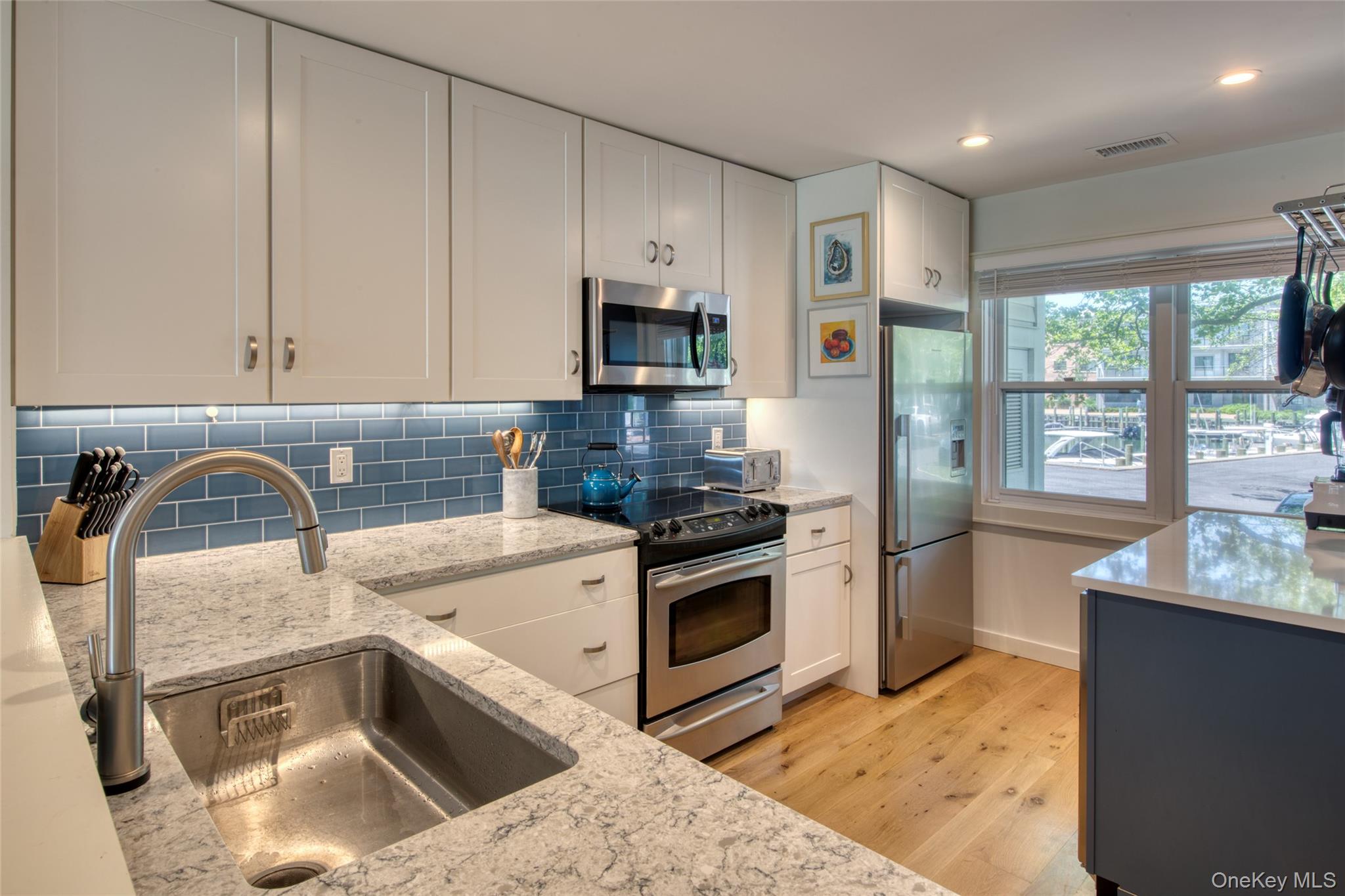 #2 photo, 21 Stirling Cove, サフォーク郡 Greenport , NY 11944