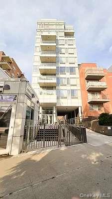 #1 photo, 42-05 Parsons Boulevard, Flushing , NY 11355