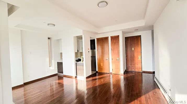 #3 photo, 42-05 Parsons Boulevard, Flushing , NY 11355