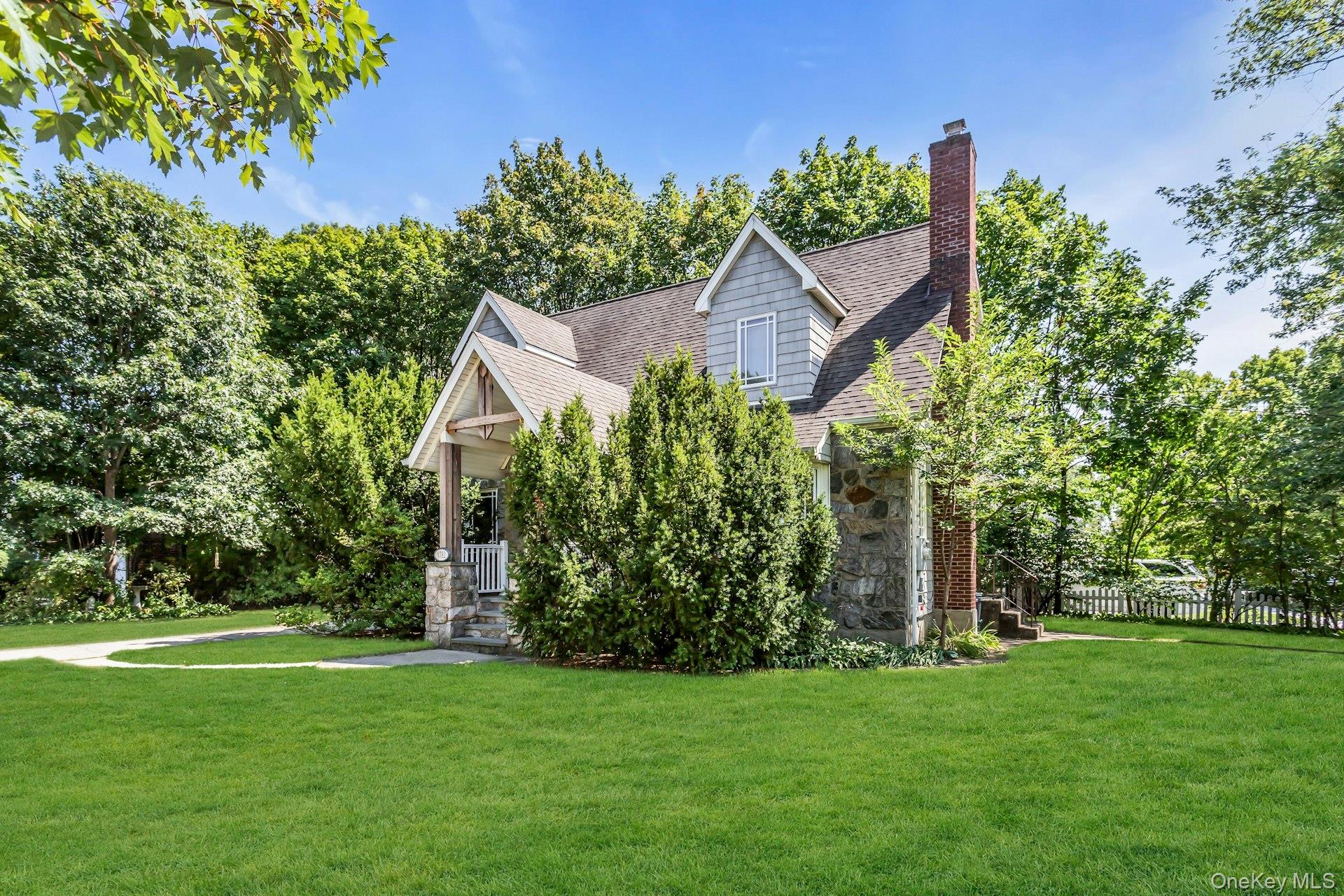 #2 photo, 1782 Adlin Court, East Meadow , NY 11554