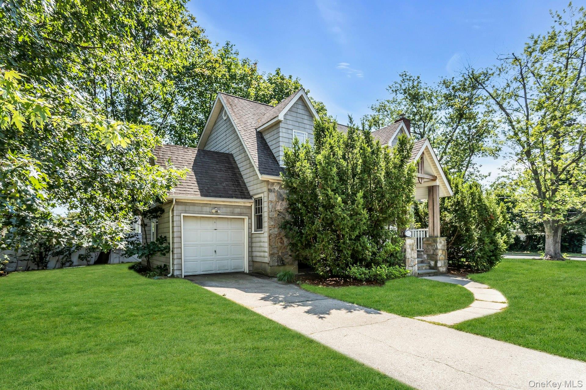 #3 photo, 1782 Adlin Court, East Meadow , NY 11554