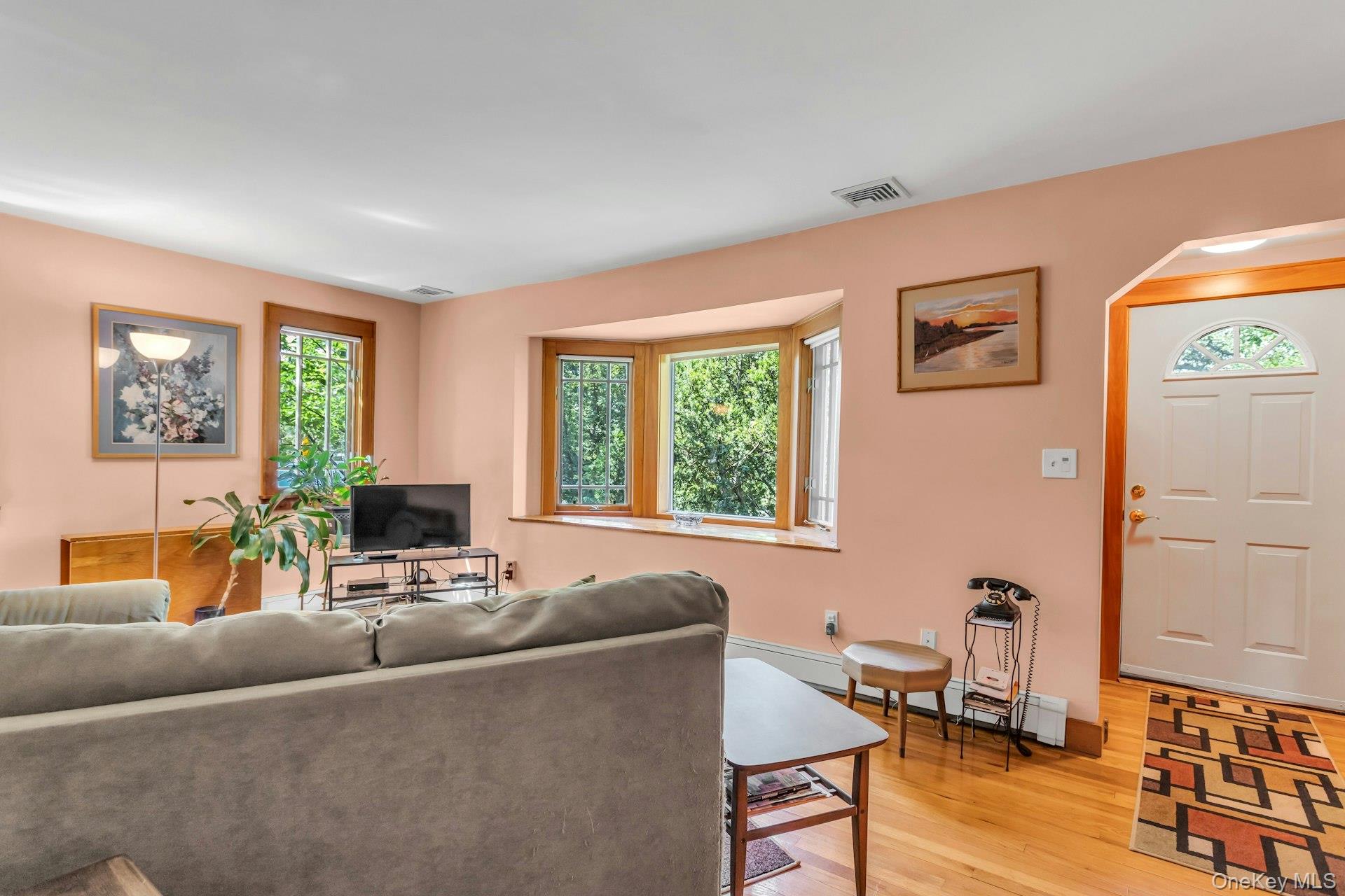 #5 photo, 1782 Adlin Court, East Meadow , NY 11554