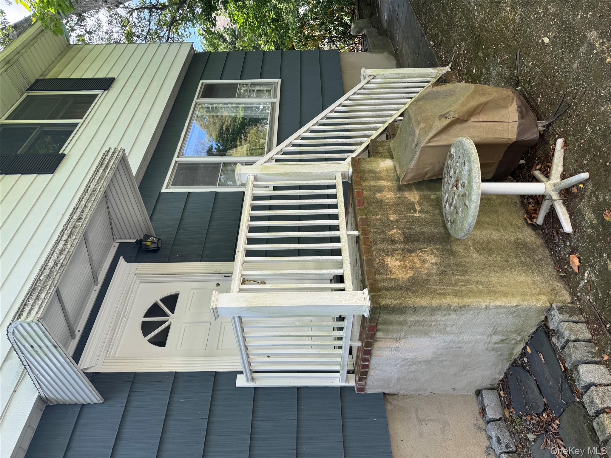 #1 photo, 7 Dickinson Avenue, East Northport , NY 11731