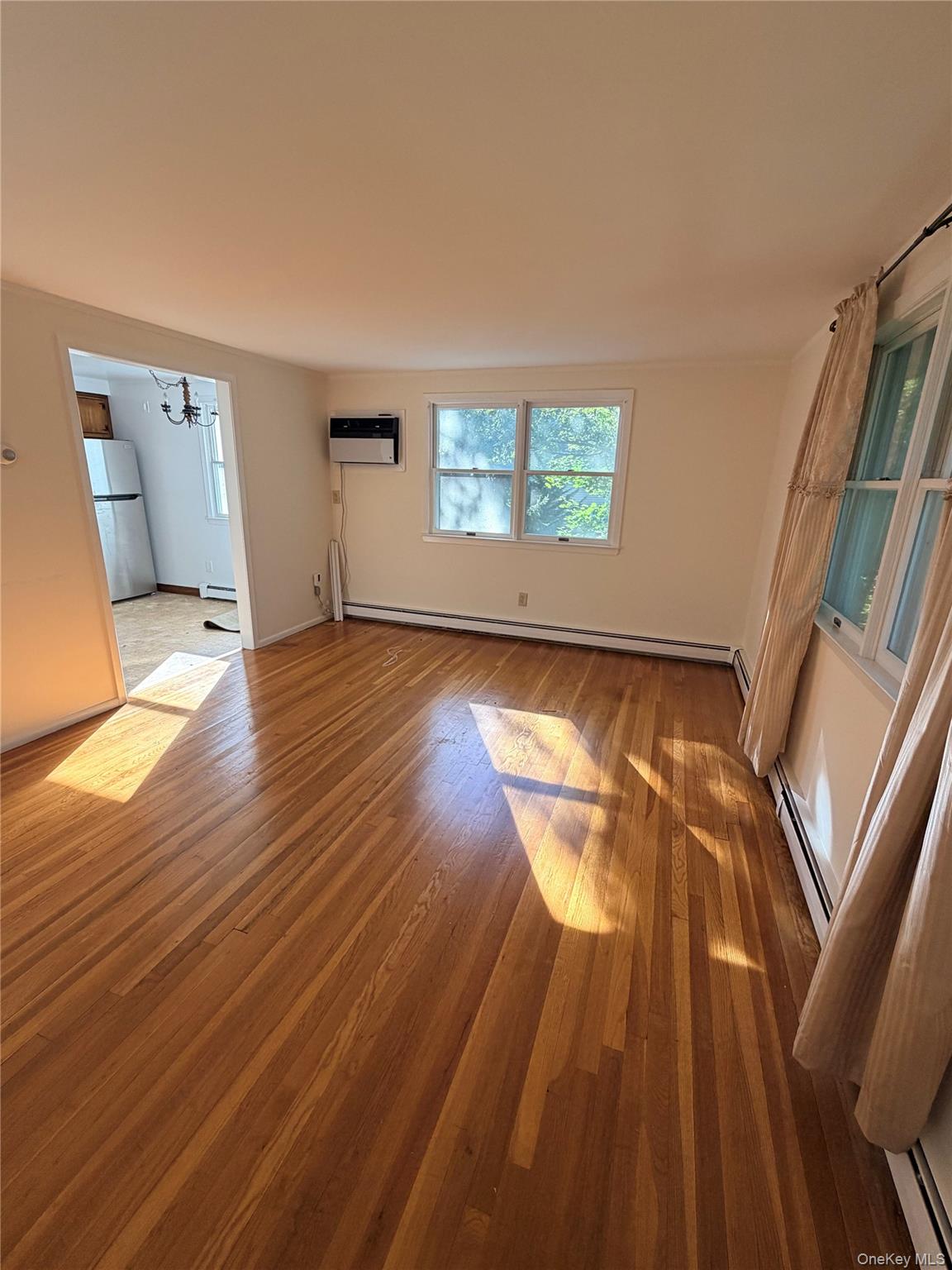 #4 photo, 7 Dickinson Avenue, East Northport , NY 11731