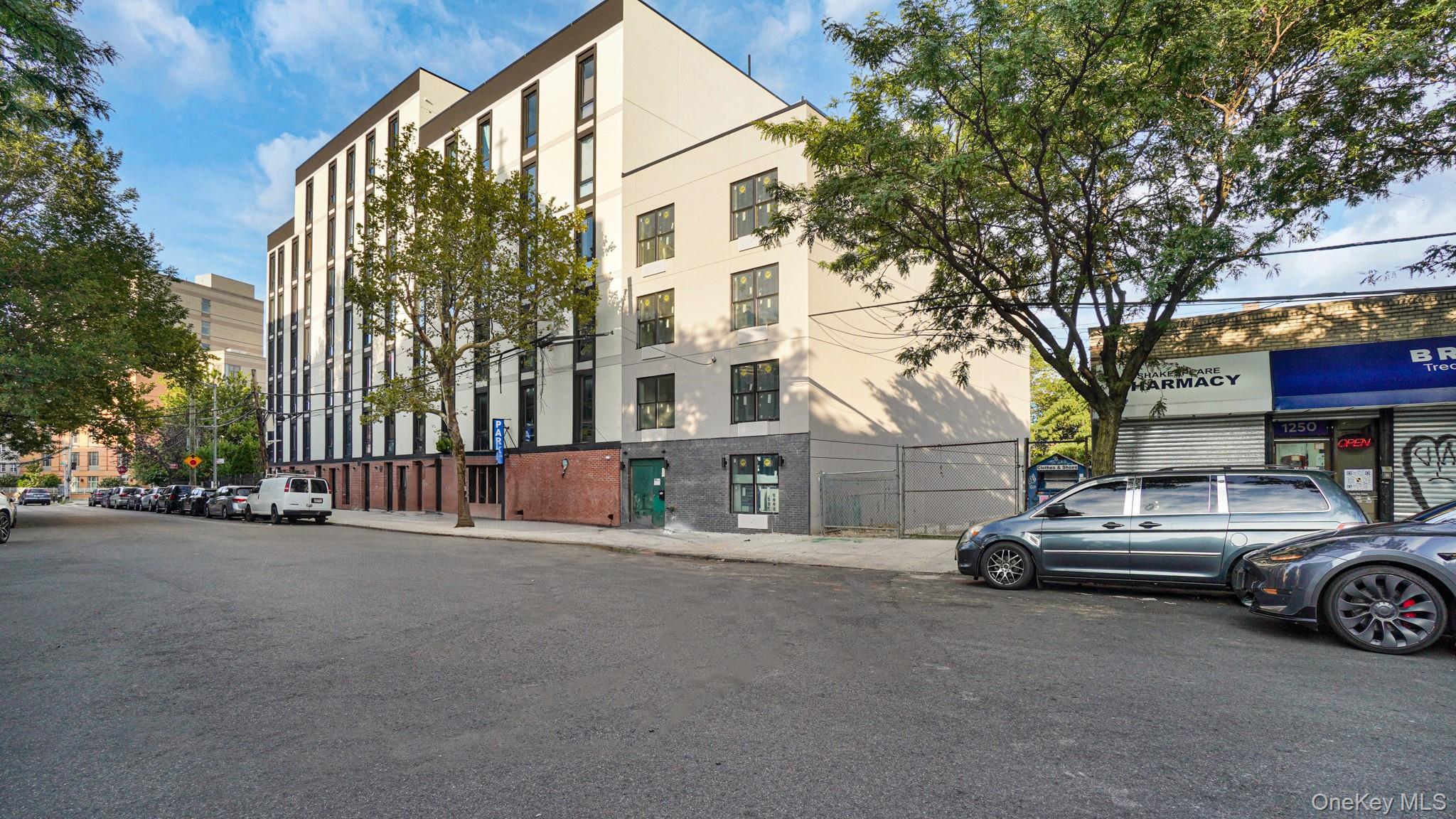 #2 photo, 1256 Shakespeare Avenue, ブロンクス区 Bronx , NY 10452