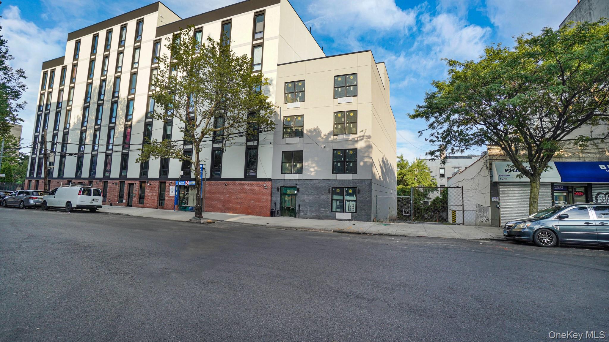 #3 photo, 1256 Shakespeare Avenue, ブロンクス区 Bronx , NY 10452