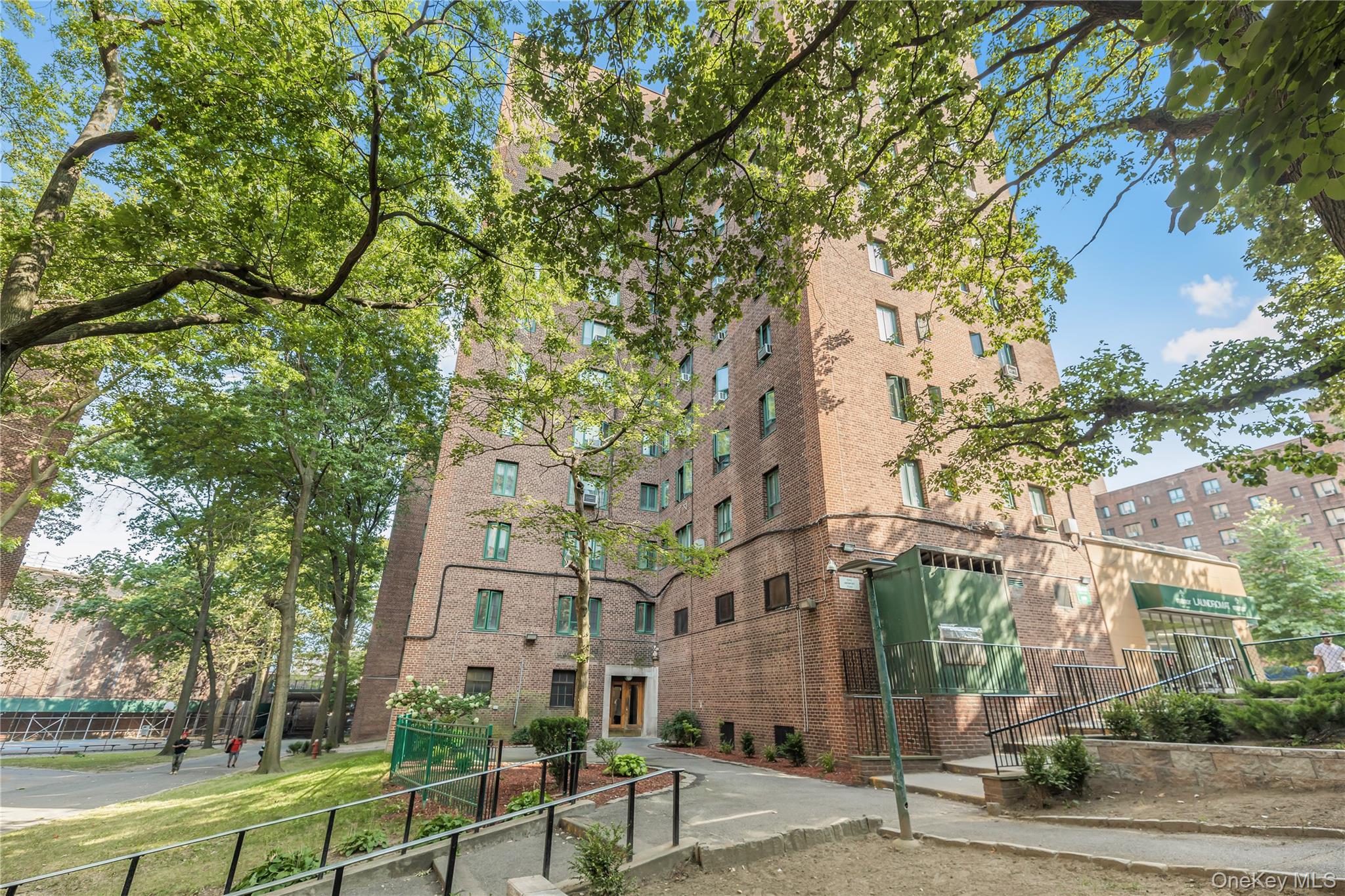 #13 photo, 1540 Unionport Road, Bronx , NY 10462