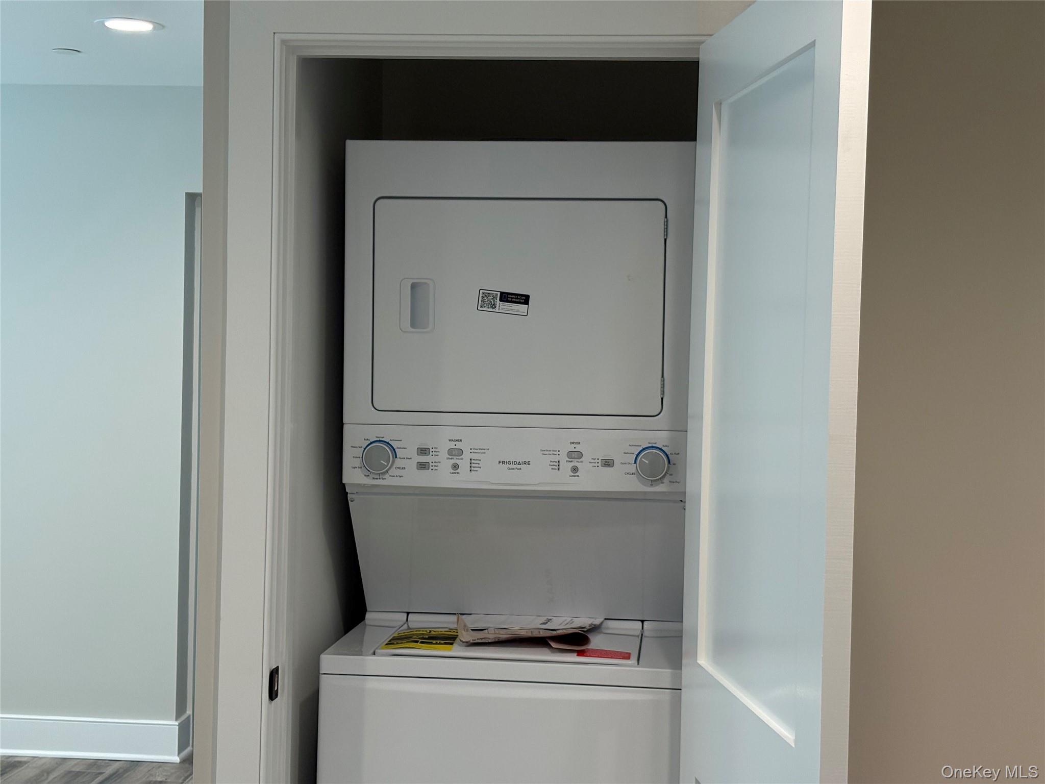 #6 photo, 455 Sunrise Highway, サフォーク郡 West Babylon , NY 11704