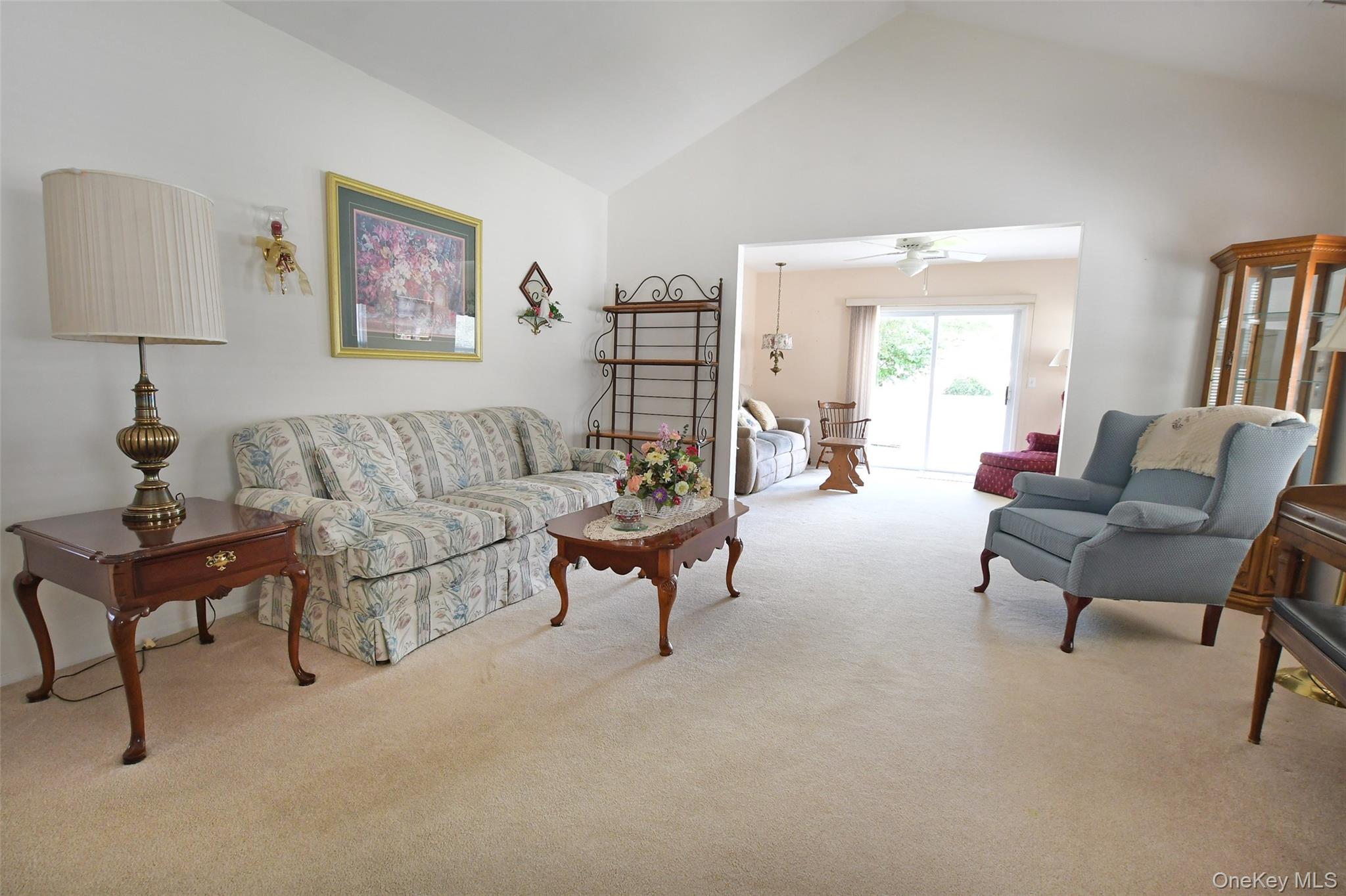 #18 photo, 11 Ethan Circle, サフォーク郡 Middle Island , NY 11953