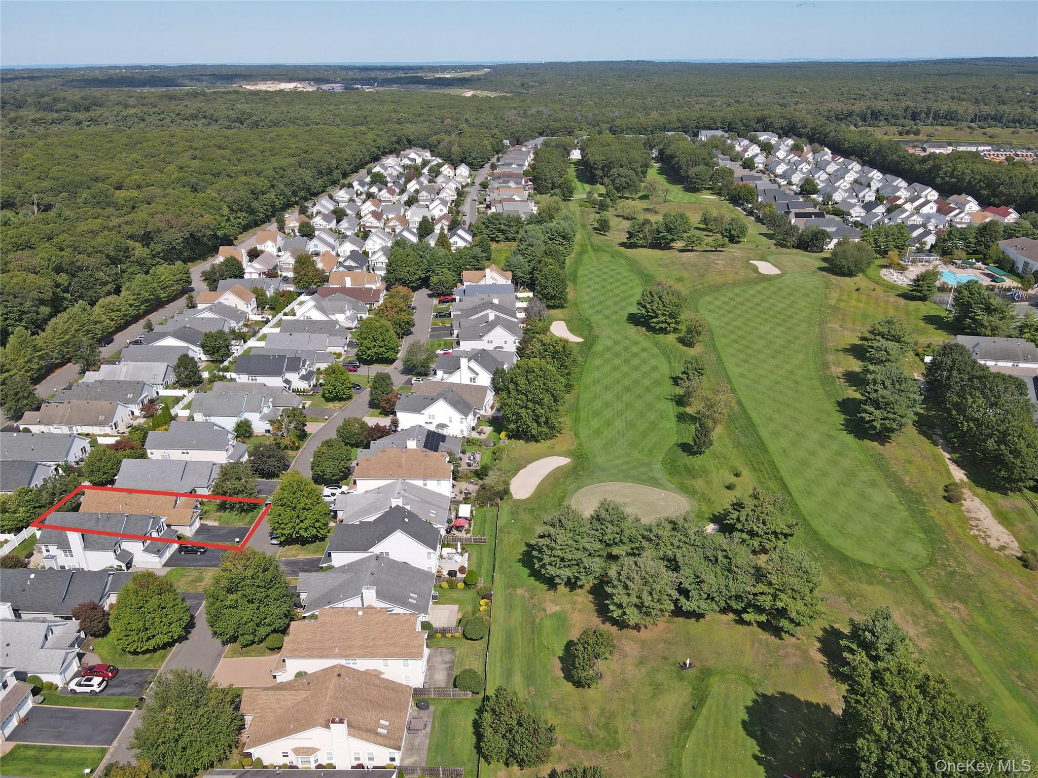 #6 photo, 11 Ethan Circle, サフォーク郡 Middle Island , NY 11953