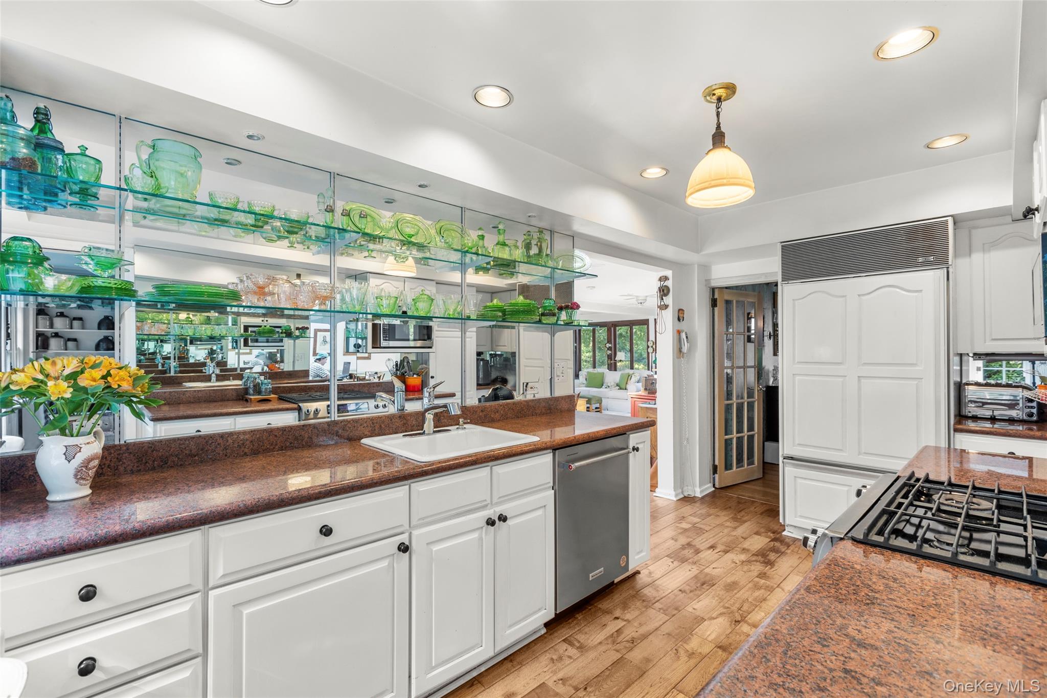 #8 photo, 14 W Meadow Lane Extension, Stony Brook , NY 11790