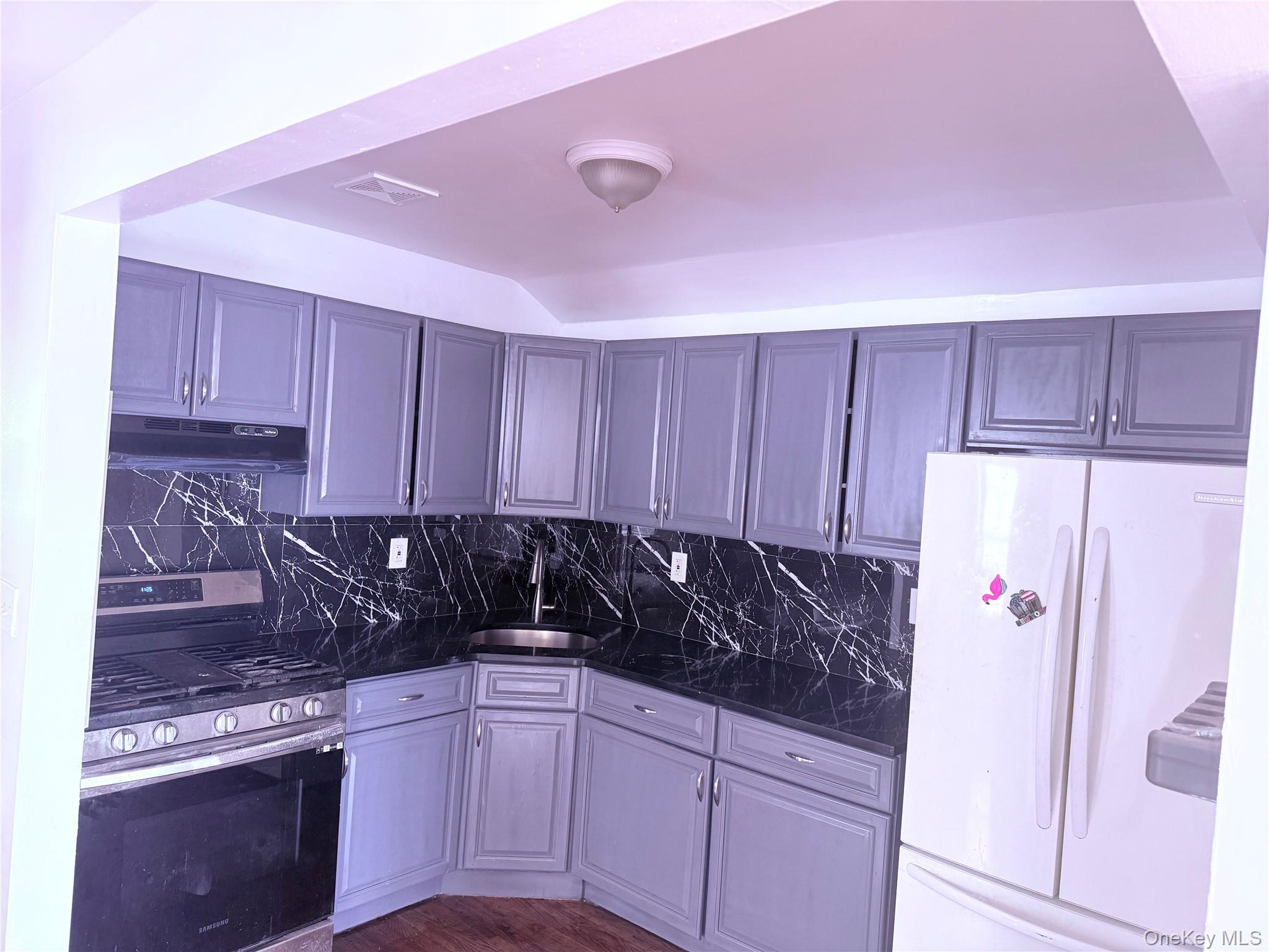 #5 photo, 721 Fountain Avenue, Brooklyn , NY 11208