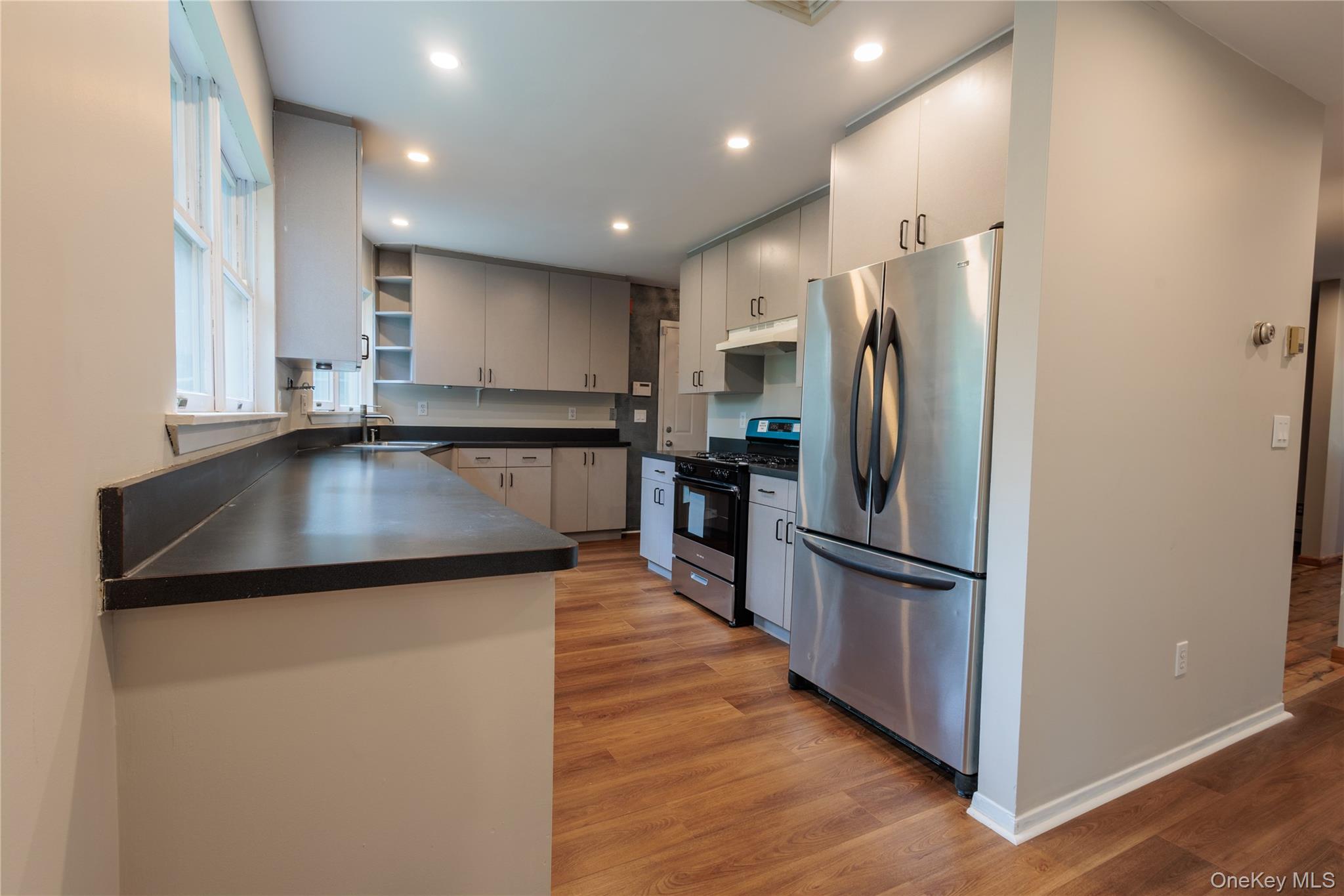 #5 photo, 14 Hill Road, Saint James , NY 11780