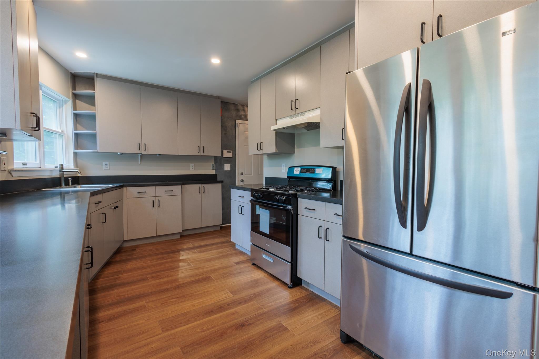 #6 photo, 14 Hill Road, Saint James , NY 11780