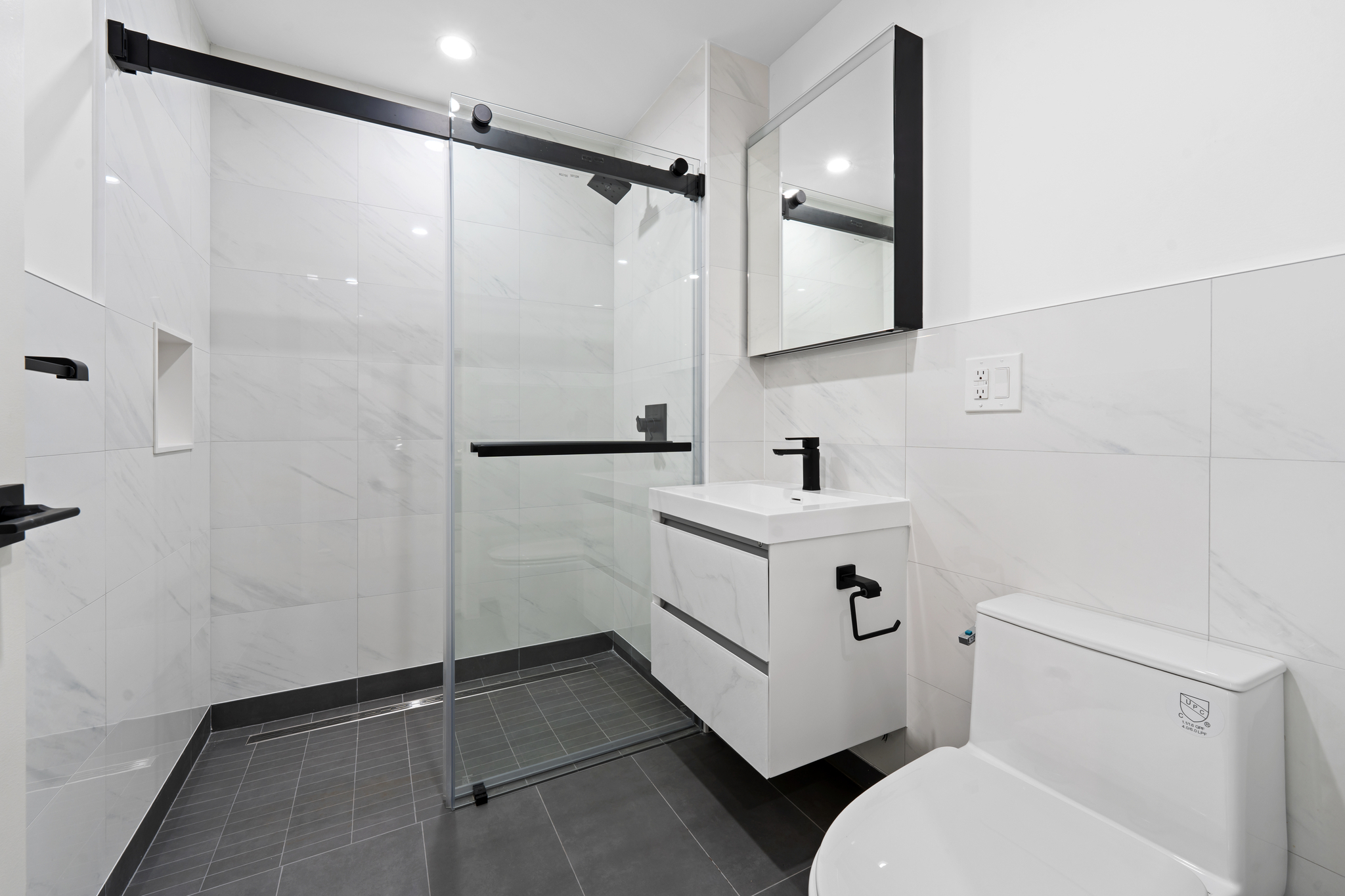 #8 photo, 46-40 Vernon Boulevard, クイーンズ区 Hunters Point , NY 11101