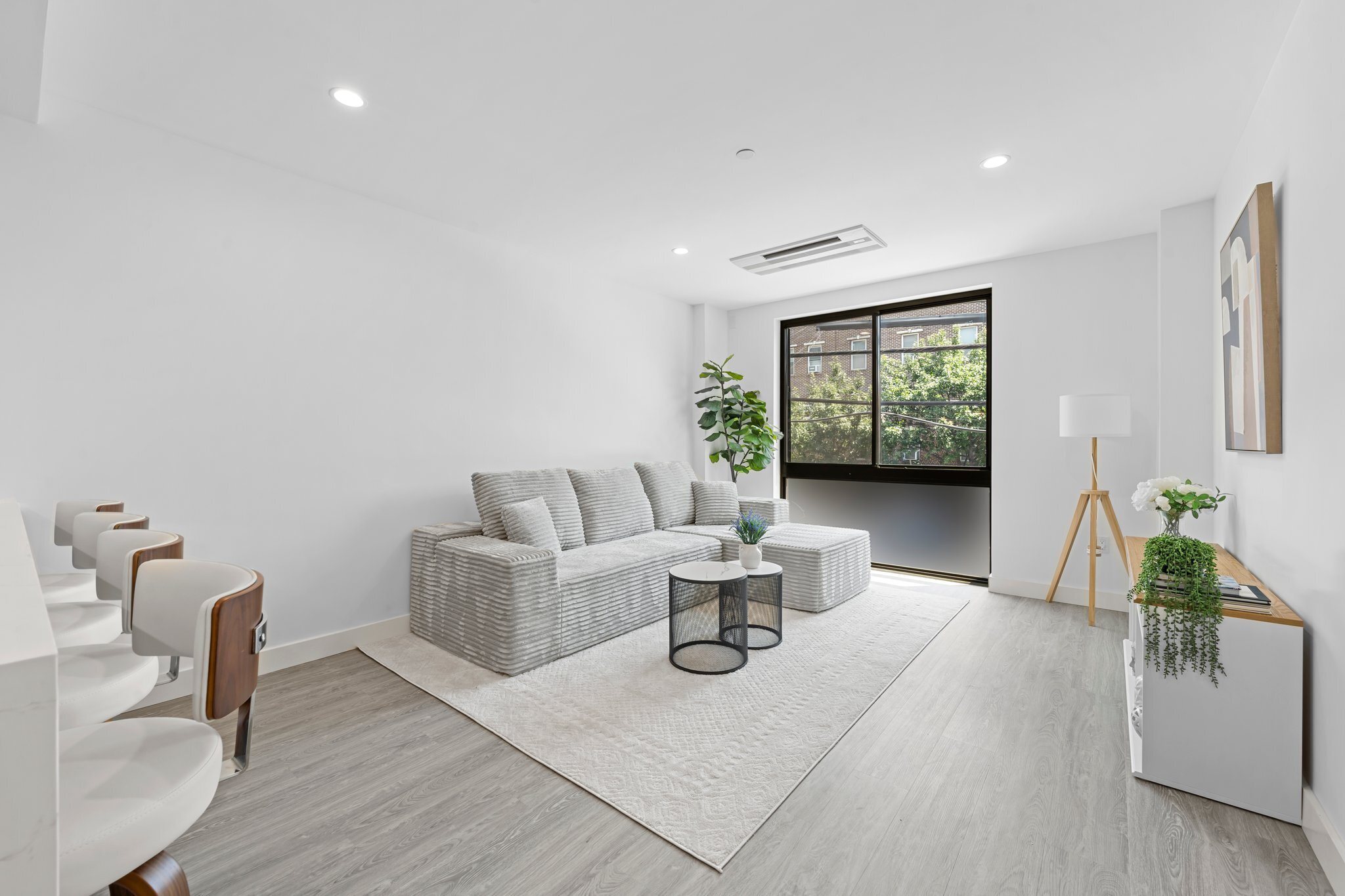 #11 photo, 46-40 Vernon Boulevard, クイーンズ区 Hunters Point , NY 11101