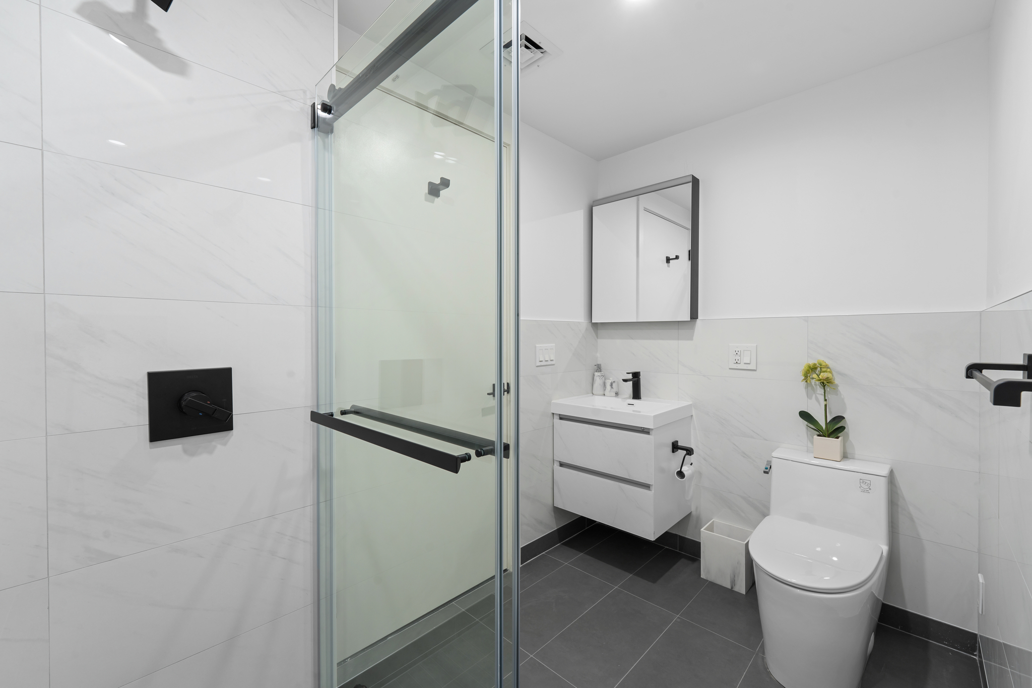 #5 photo, 46-40 Vernon Boulevard, クイーンズ区 Hunters Point , NY 11101