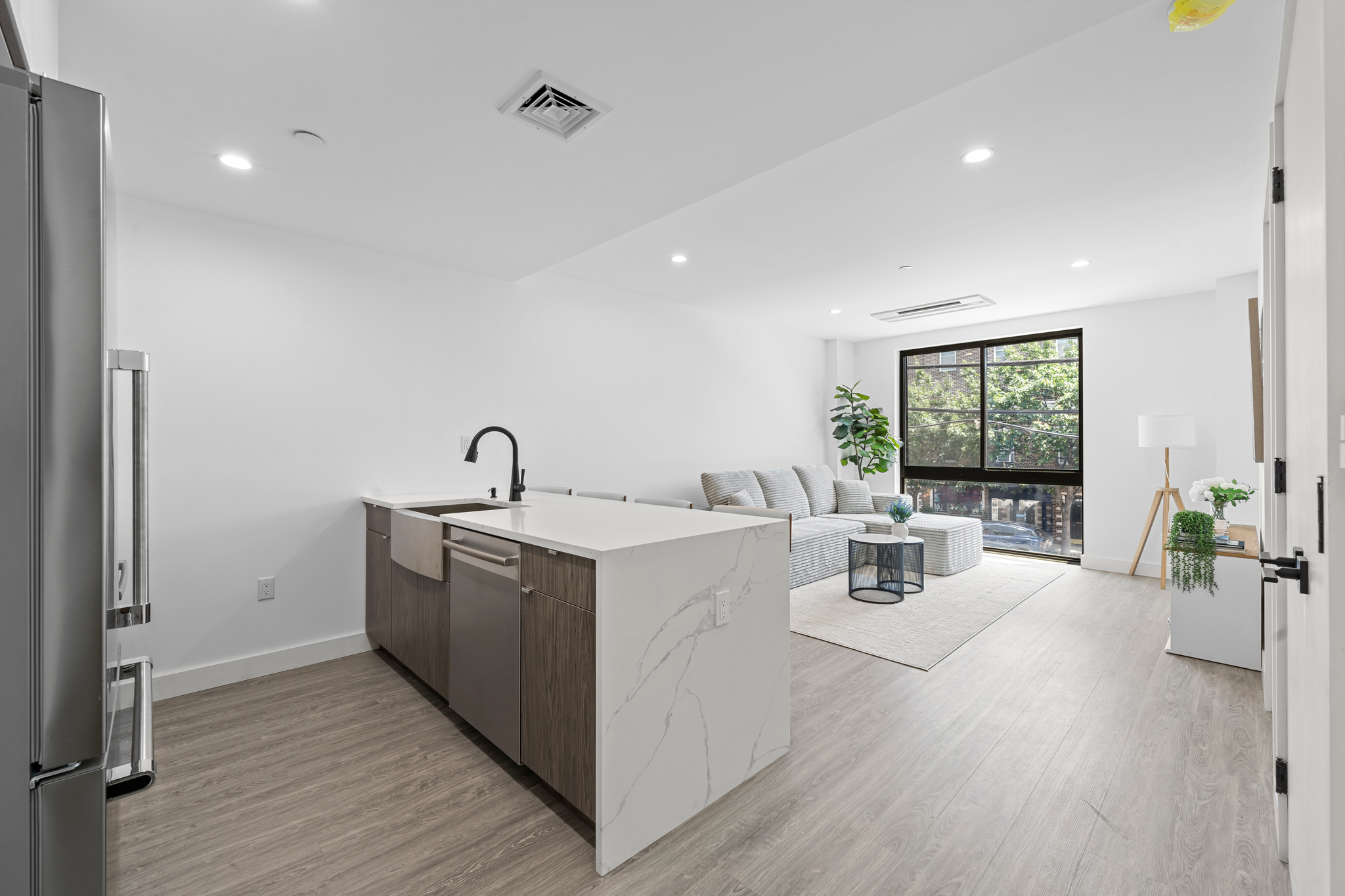 #6 photo, 46-40 Vernon Boulevard, クイーンズ区 Hunters Point , NY 11101