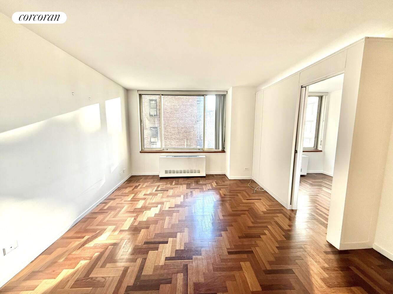 #15 photo, New York City, マンハッタン Upper West Side , NY 10024