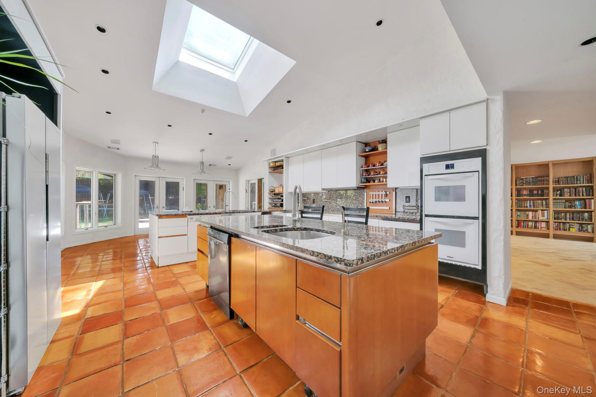 #12 photo, 4 Hilltop Place, Monsey , NY 10952