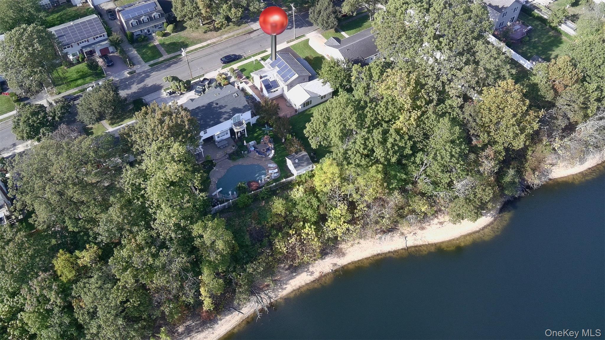 #2 photo, 1850 Lenox Avenue, ナッソー郡 East Meadow , NY 11554