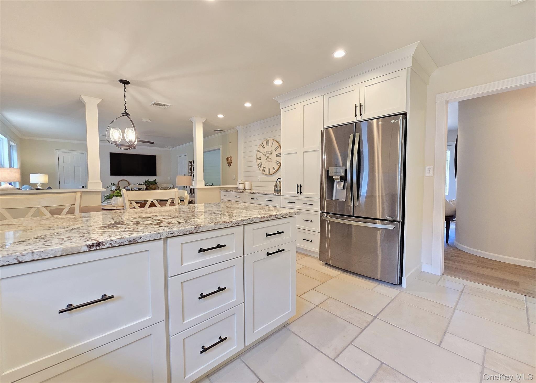 #16 photo, 82 Chelsea Drive, サフォーク郡 Mount Sinai , NY 11766