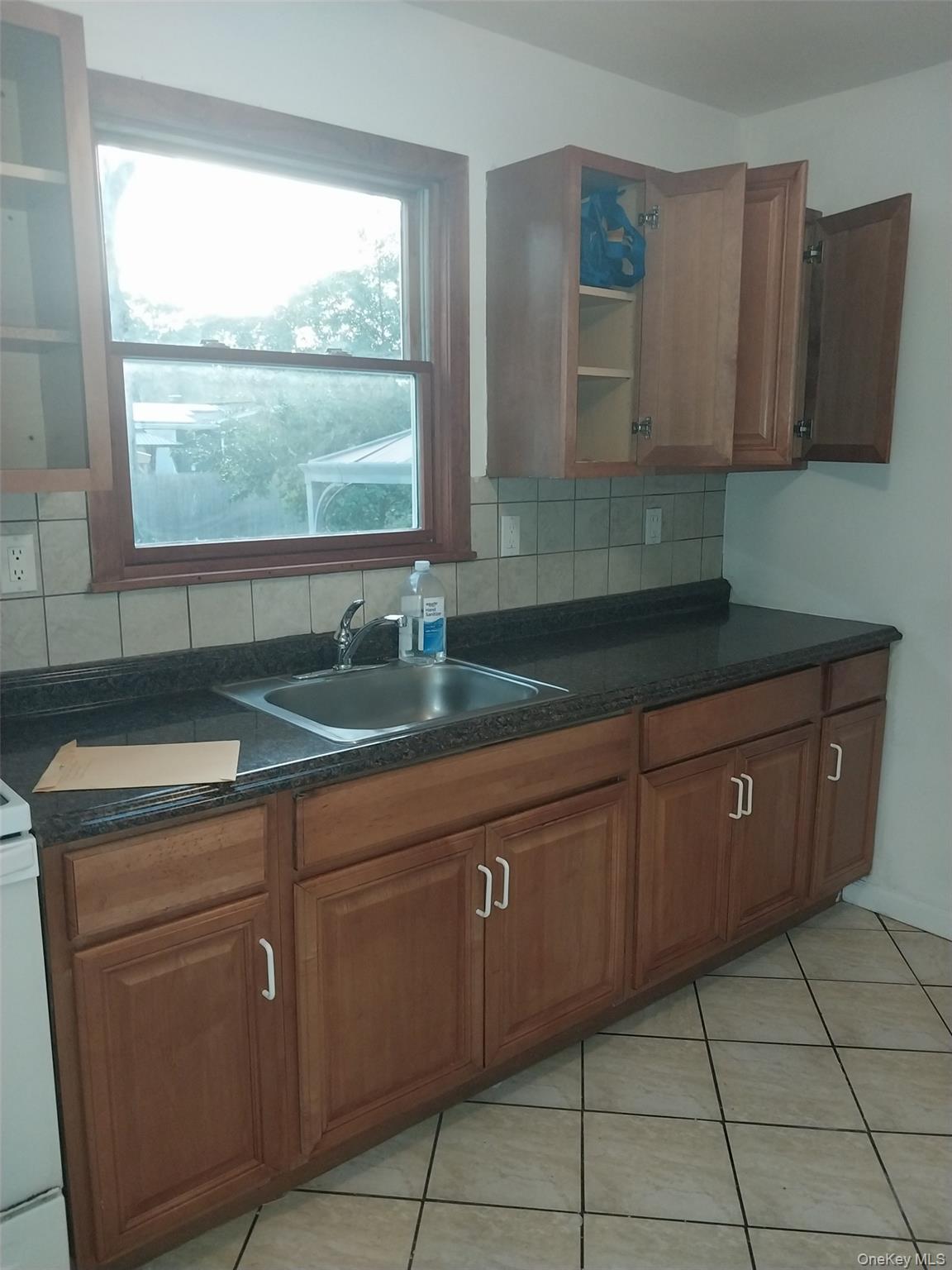 #11 photo, 282 Whittier Drive, サフォーク郡 Mastic Beach , NY 11951