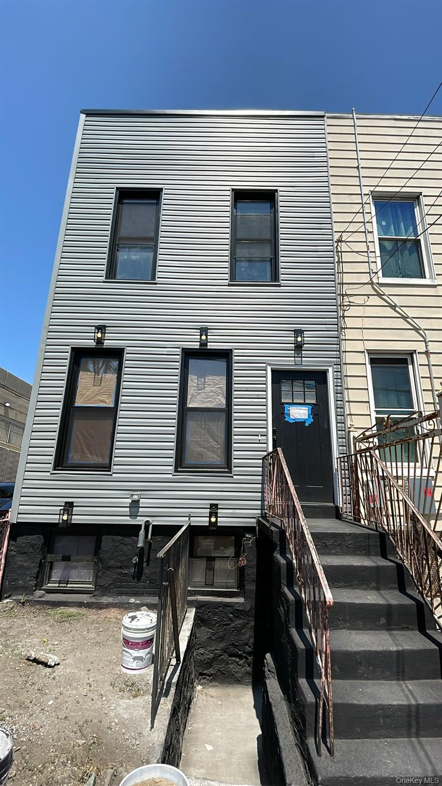 #1 photo, 685 E 132nd Street, ब्रोंक्स Bronx , NY 10454